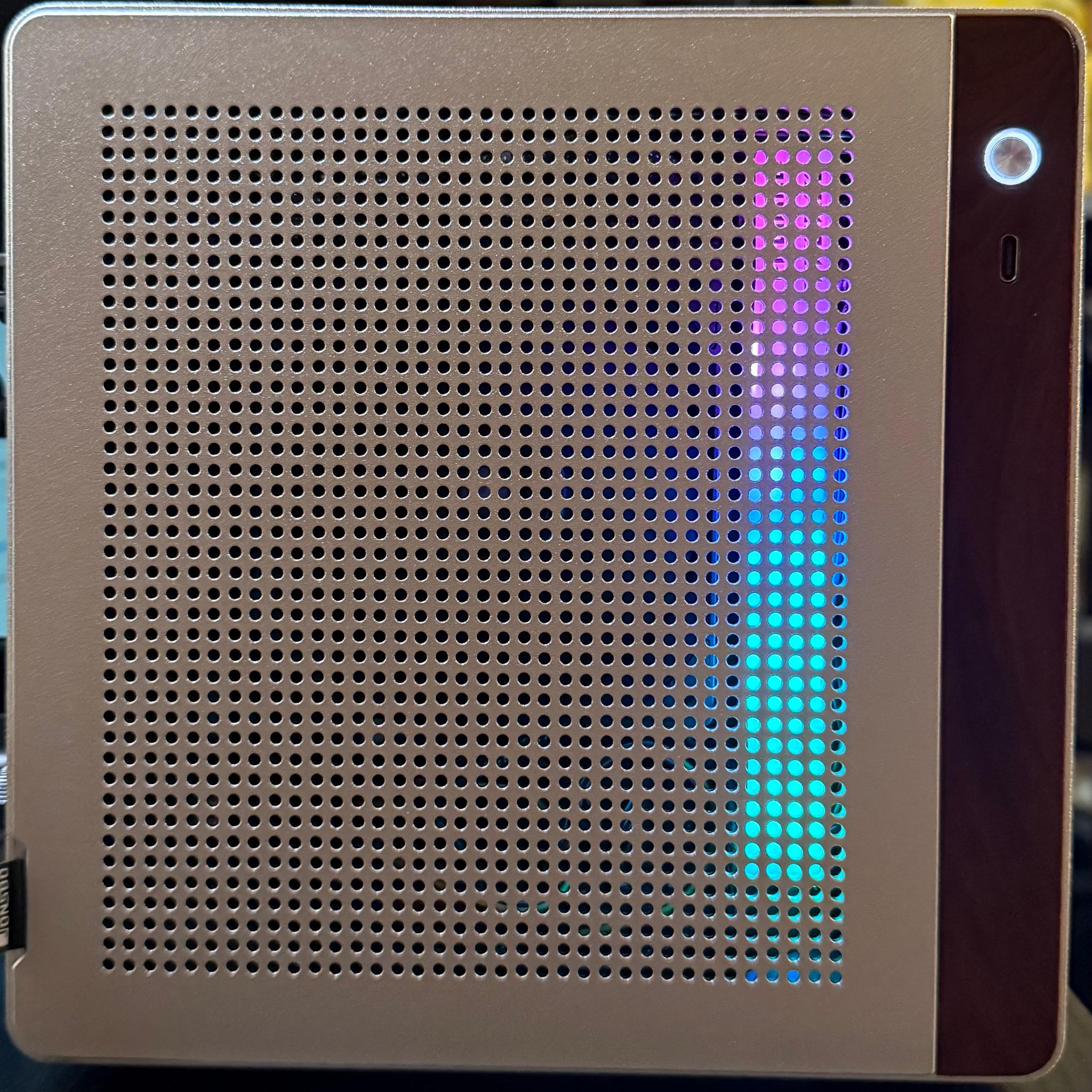 Small form factor Ryzen 5 7600|16 GB RAM DDR5|RTX 4060 8 GB|1.25 TB NVME SSD See full description