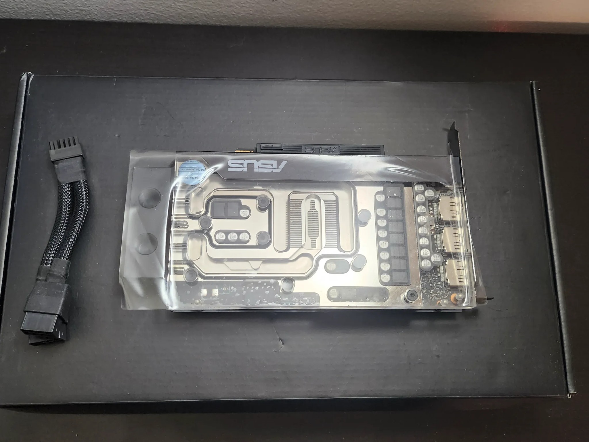 GPU Watercooling Combo: Asus EKWB RTX 3070 8GB + 280mm Radiator + 90° Adapters