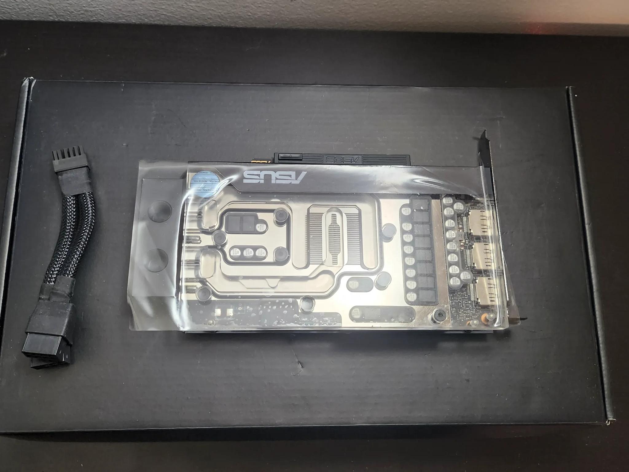 GPU Watercooling Combo: Asus EKWB RTX 3070 8GB + 280mm Radiator + 90° Adapters