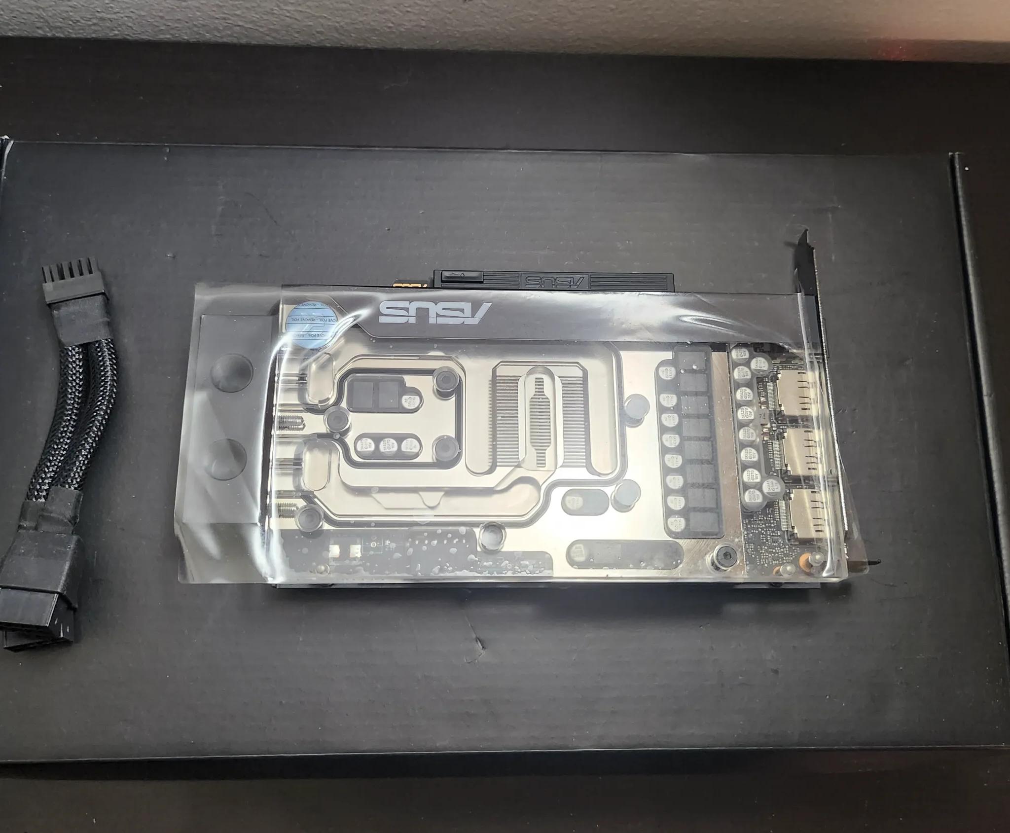 GPU Watercooling Combo: Asus EKWB RTX 3070 8GB + 280mm Radiator + 90° Adapters
