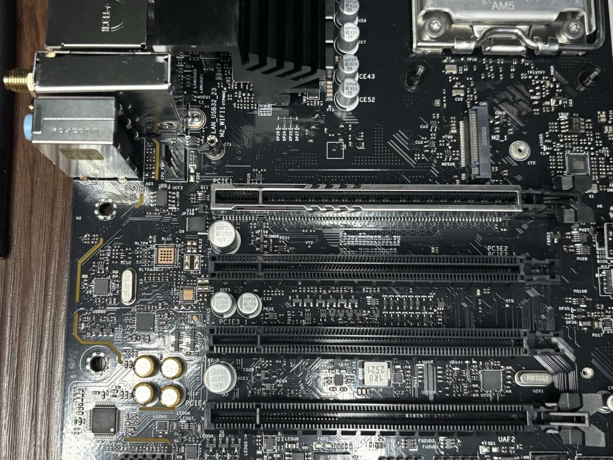 ASRock B650M-CX Micro ATX AM5 Motherboard