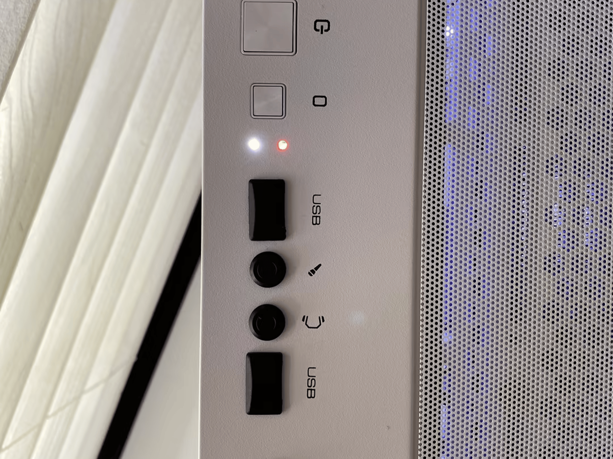 “Frozone” Rtx 3060ti 8gb, I7-10700k High-End Gaming PC