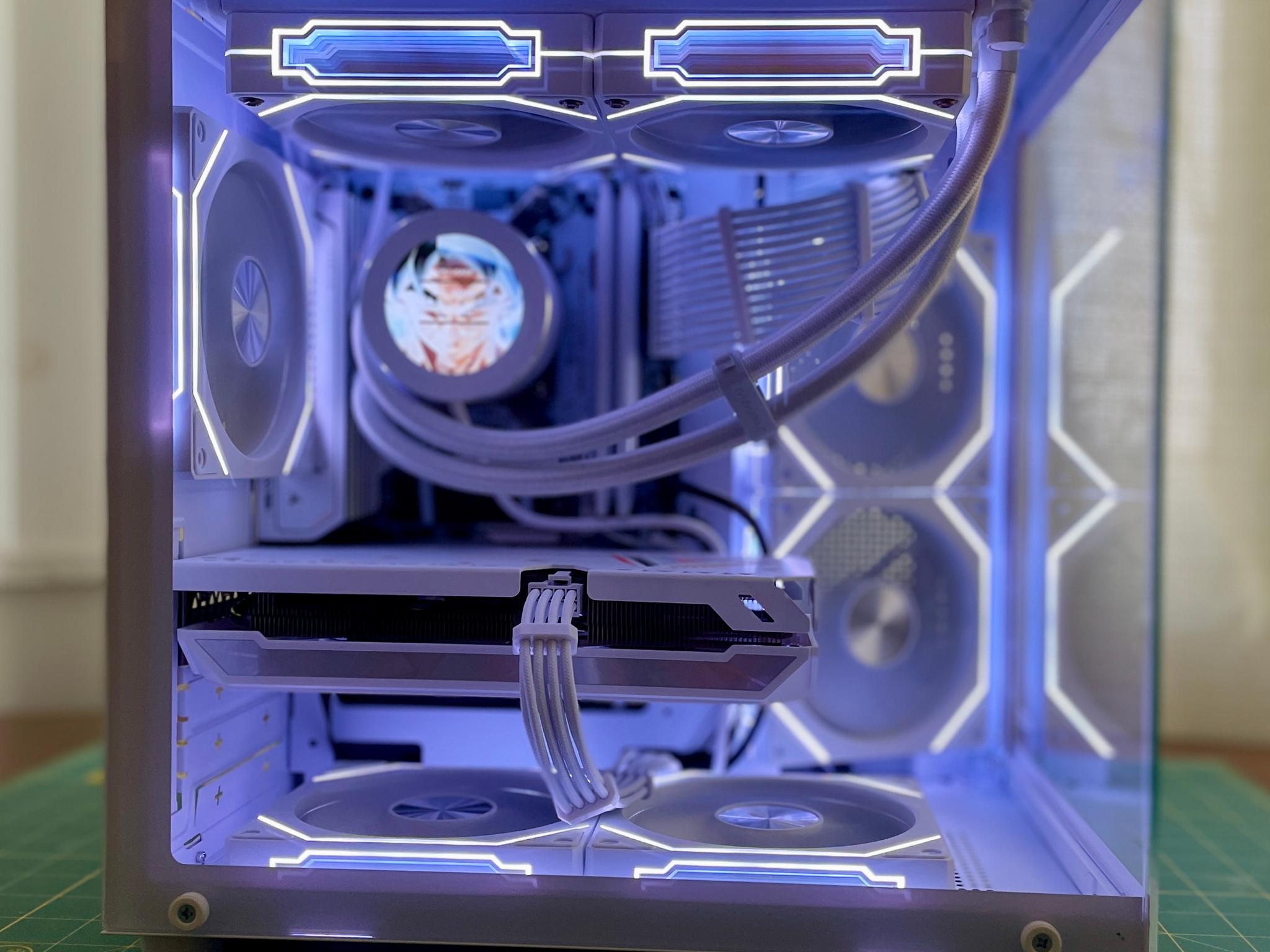 Ryzen 5 7500f | NVIDIA 3060 12GB | 32GB DDR5 RAM | 1 TB nvme SSD | Animated GIF LCD Display