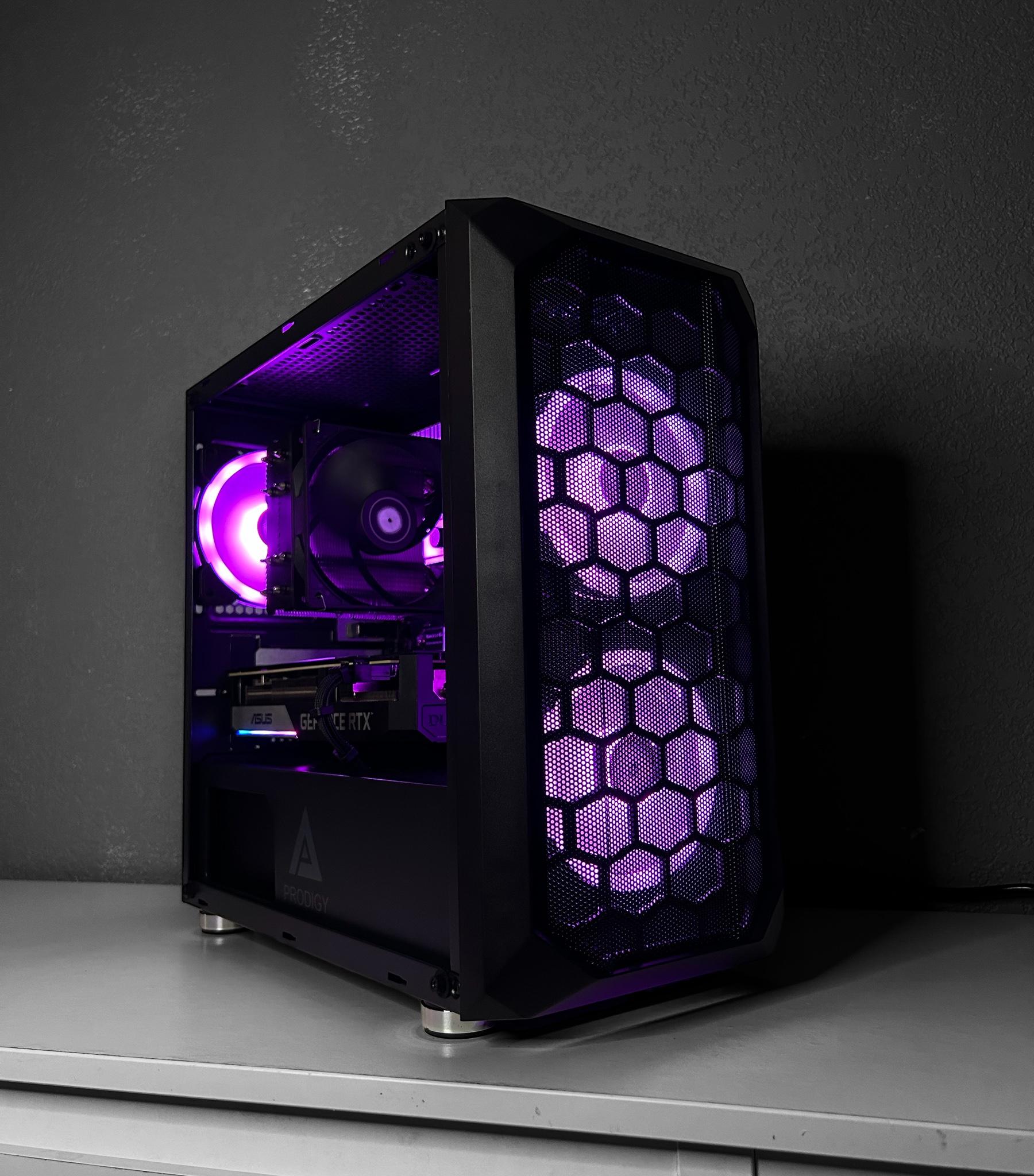 ⚫️🟣⚫️ | RTX 3060 Ti | Ryzen 5 5600 | 16GB Crucial Ballistix 3200Mhz