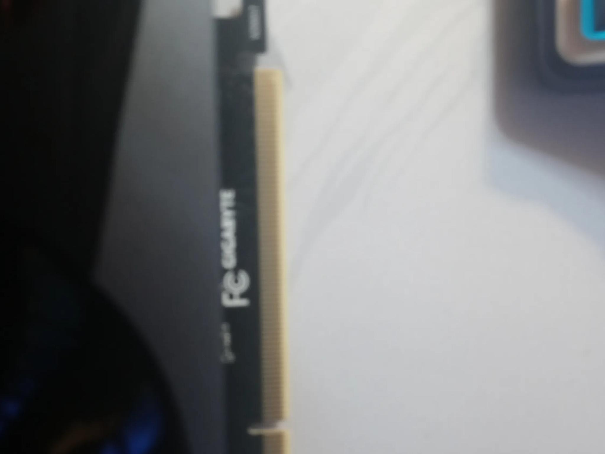 Gigabyte 3080 with ROG STRIX riser cable