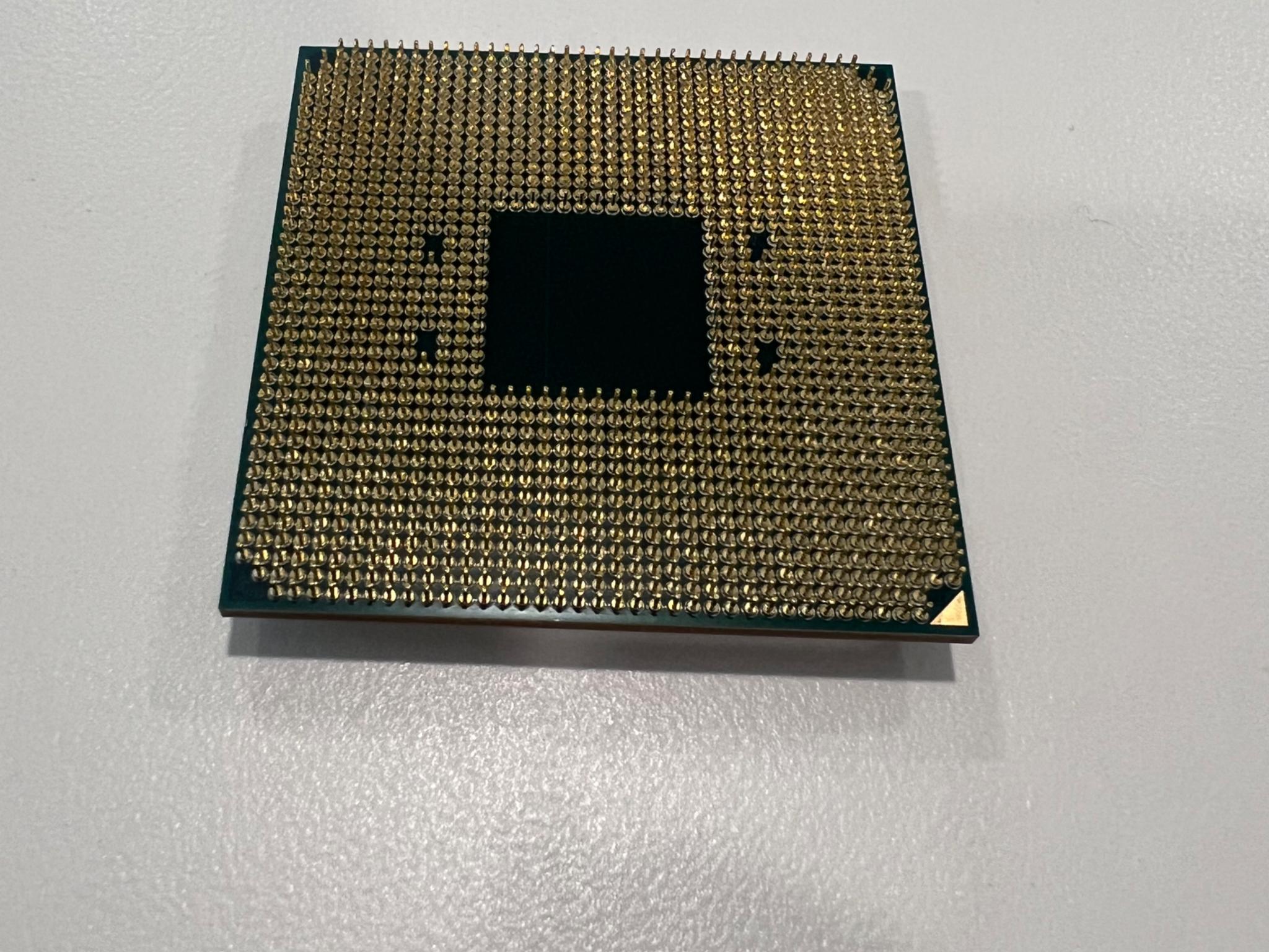 Ryzen 5 5600X