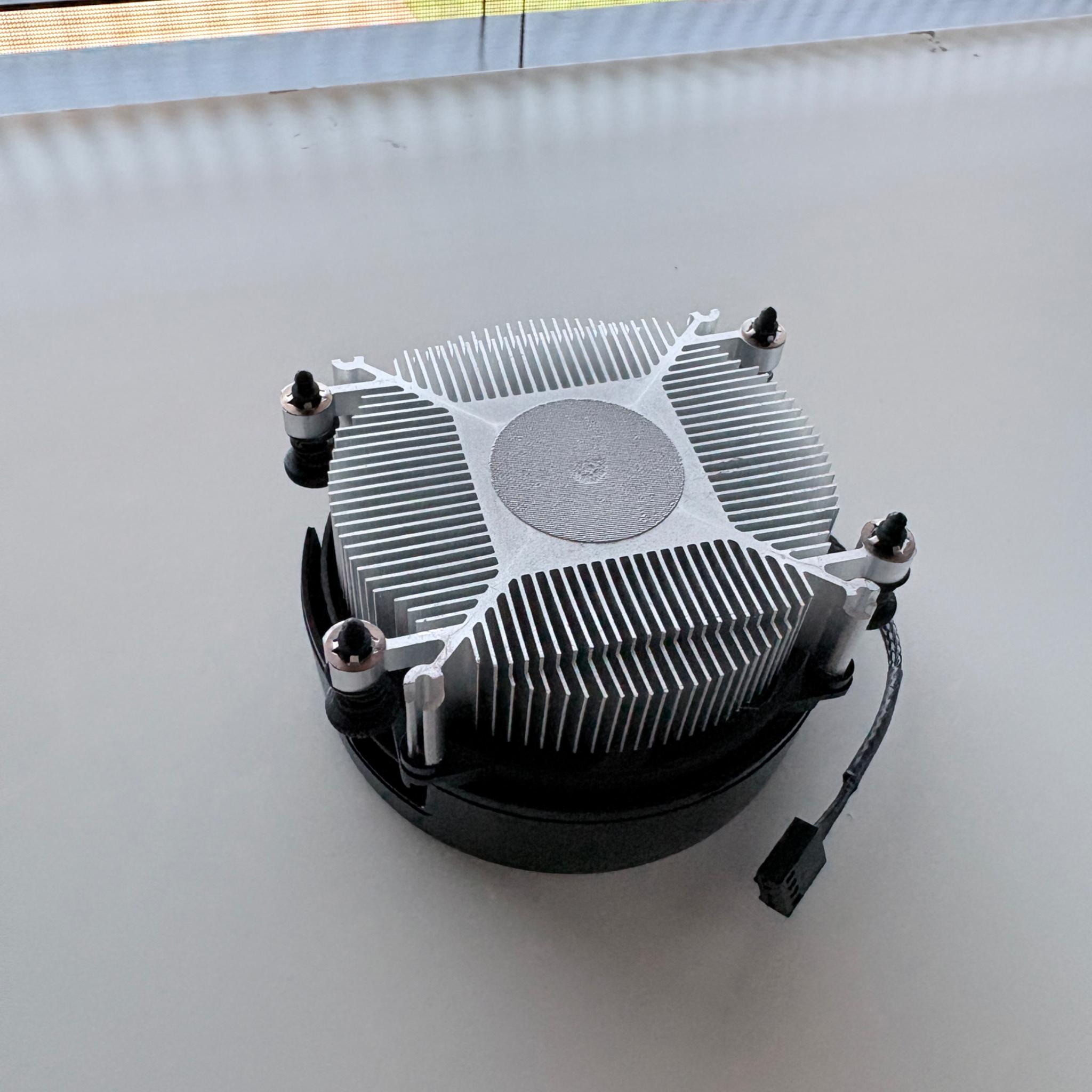 AMD Ryzen 5 2600X + Brand New Wraith Spire Cooler – 6C/12T Gaming CPU