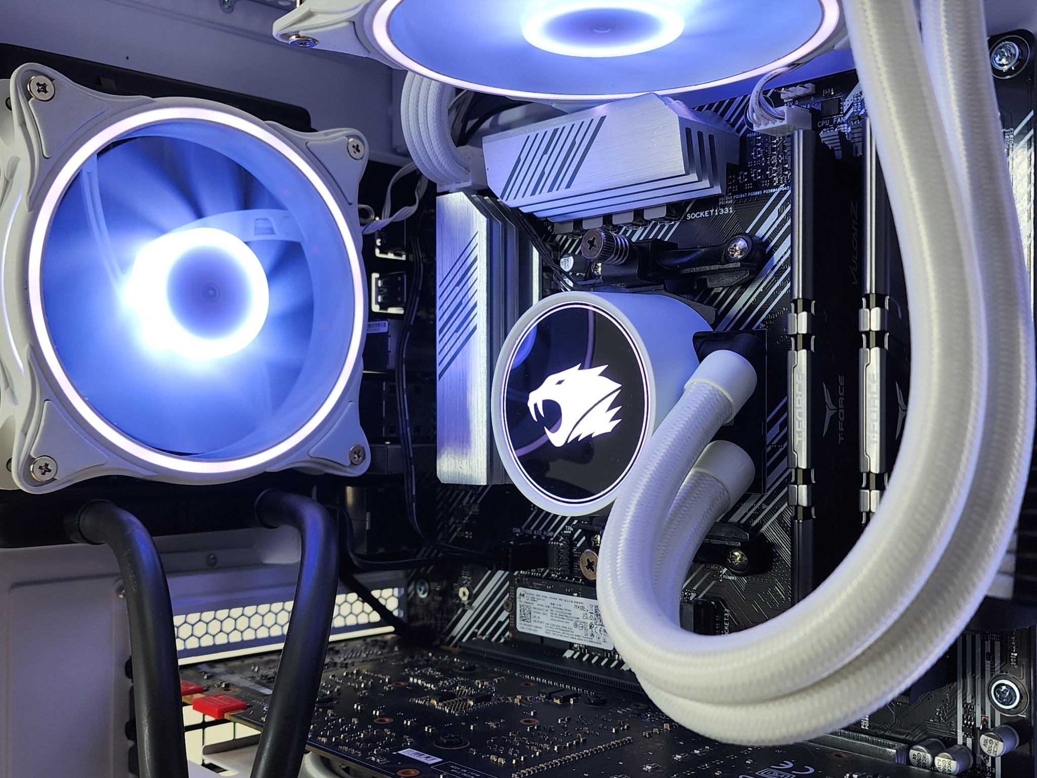 Gaming PC Ryzen 5 5600X 32GB RAM 1TB SSD GTX 1080 8GB Windows 11 Computer