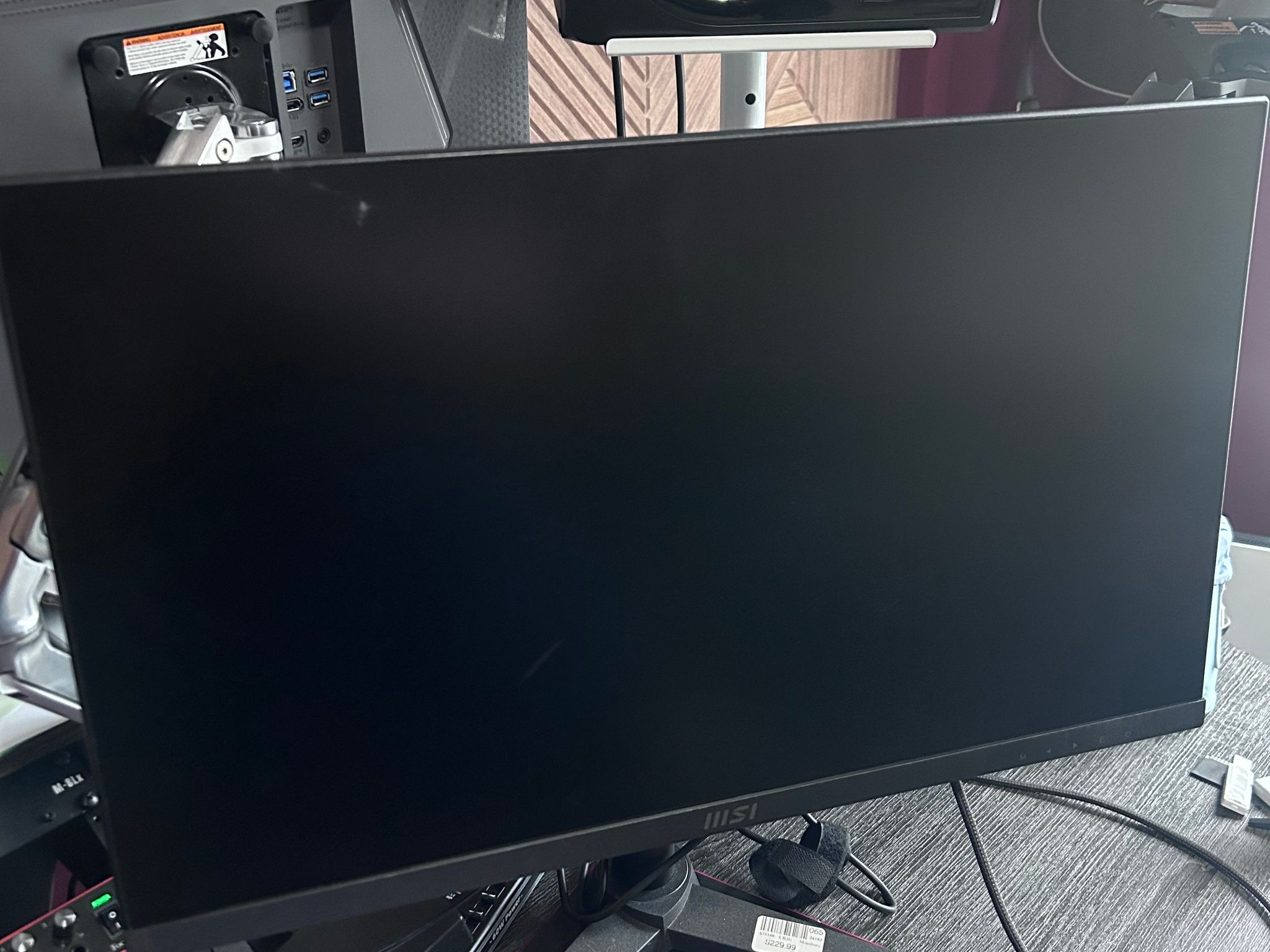 MSI 24” IPS FHD (1920 x 1080) Non-Glare with Super Narrow Bezel 100HZ 1ms 16:9