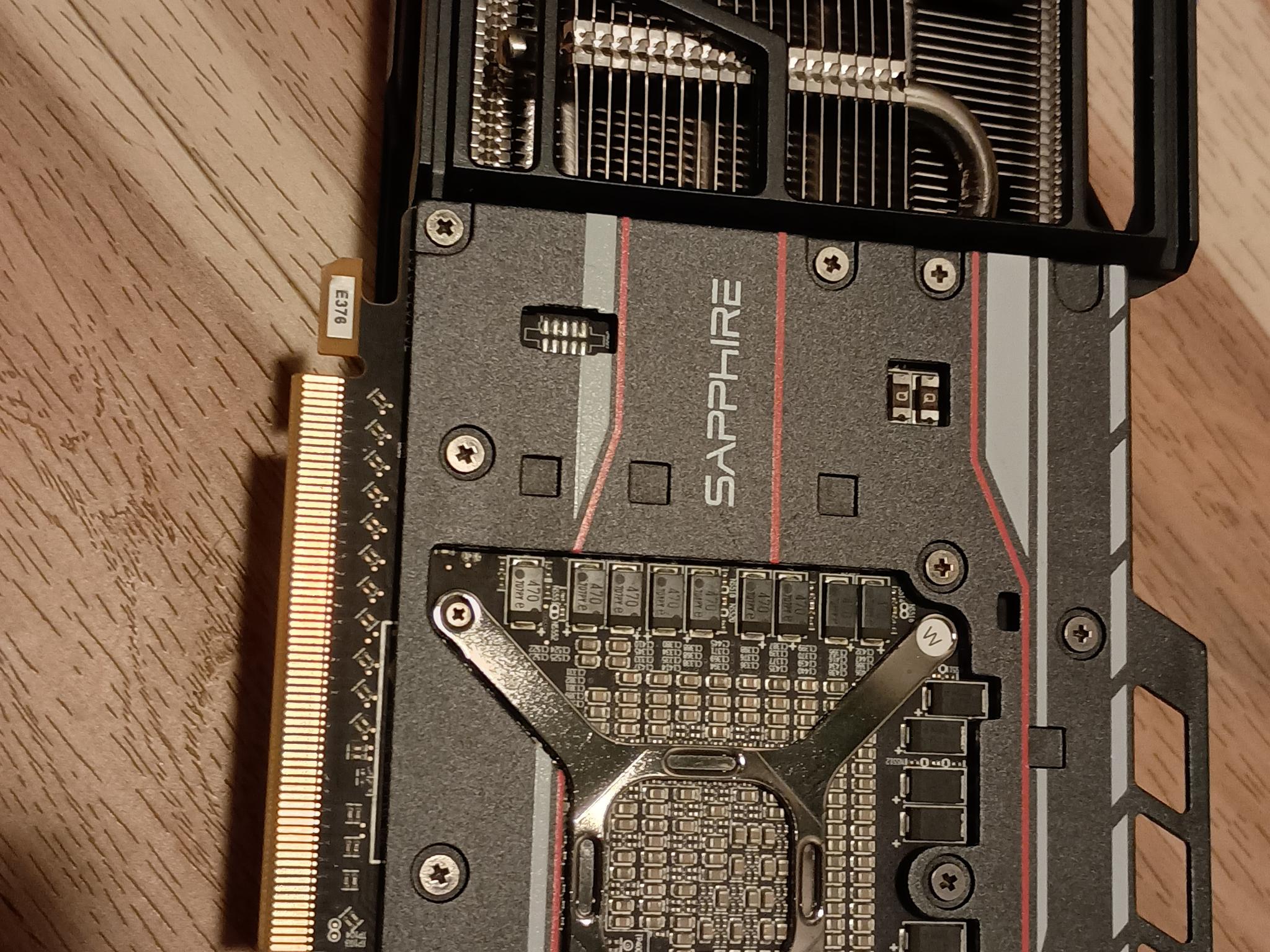 Sapphire PULSE Radeon RX VEGA 56 8GB