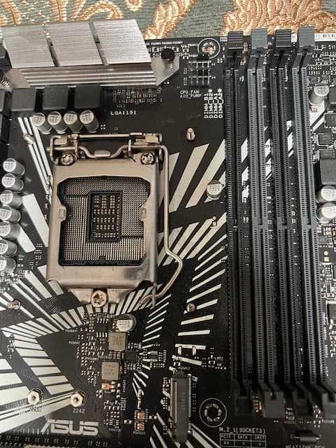 ASUS Prime Z390-P LGA 1151 (300 Series) Intel Z390 SATA 6Gb/s ATX Intel Motherboard