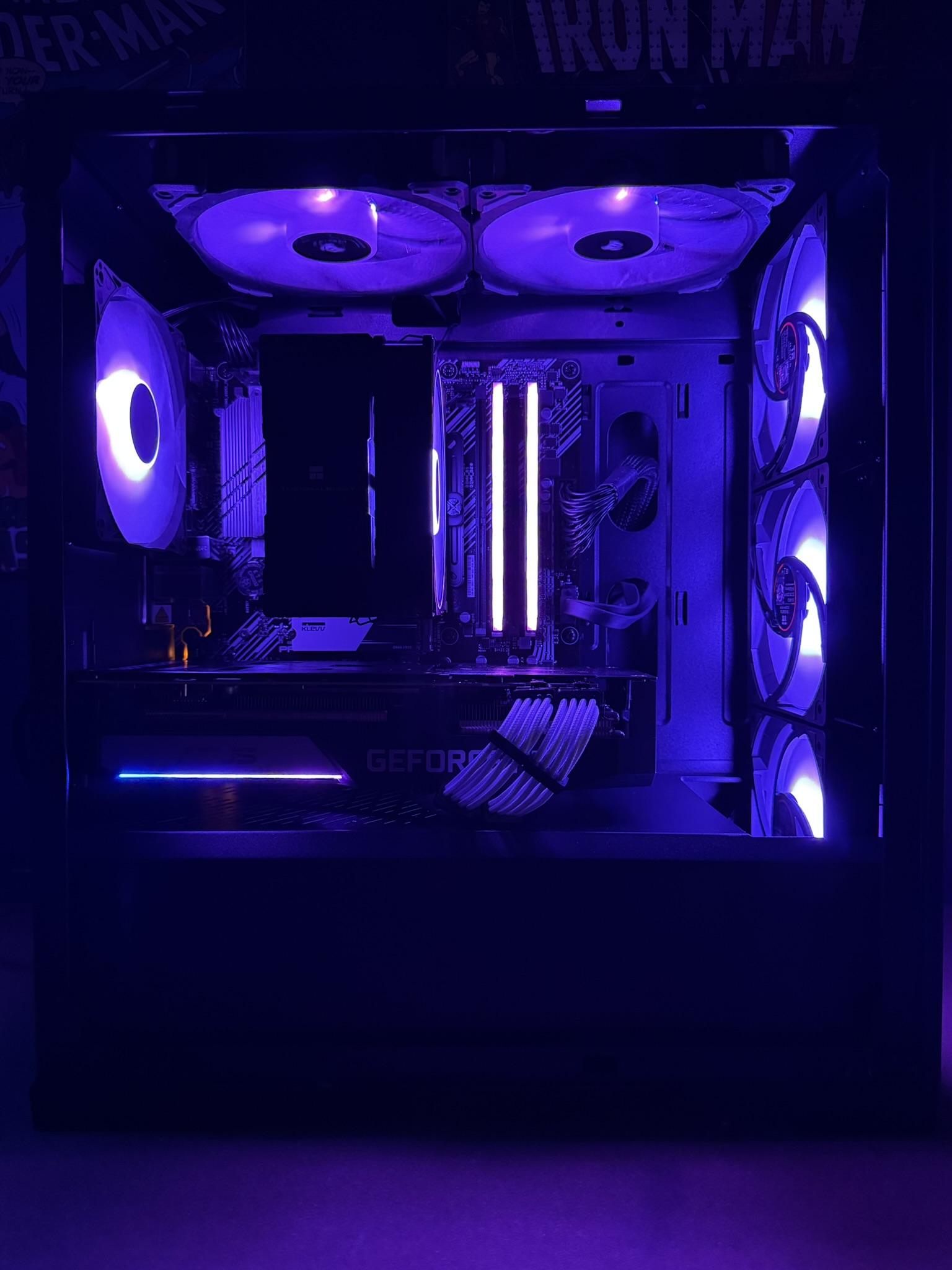 1440p Gaming Beast | RTX 3070 | Ryzen 7 3700X | 32GB DDR4 | WIFI
