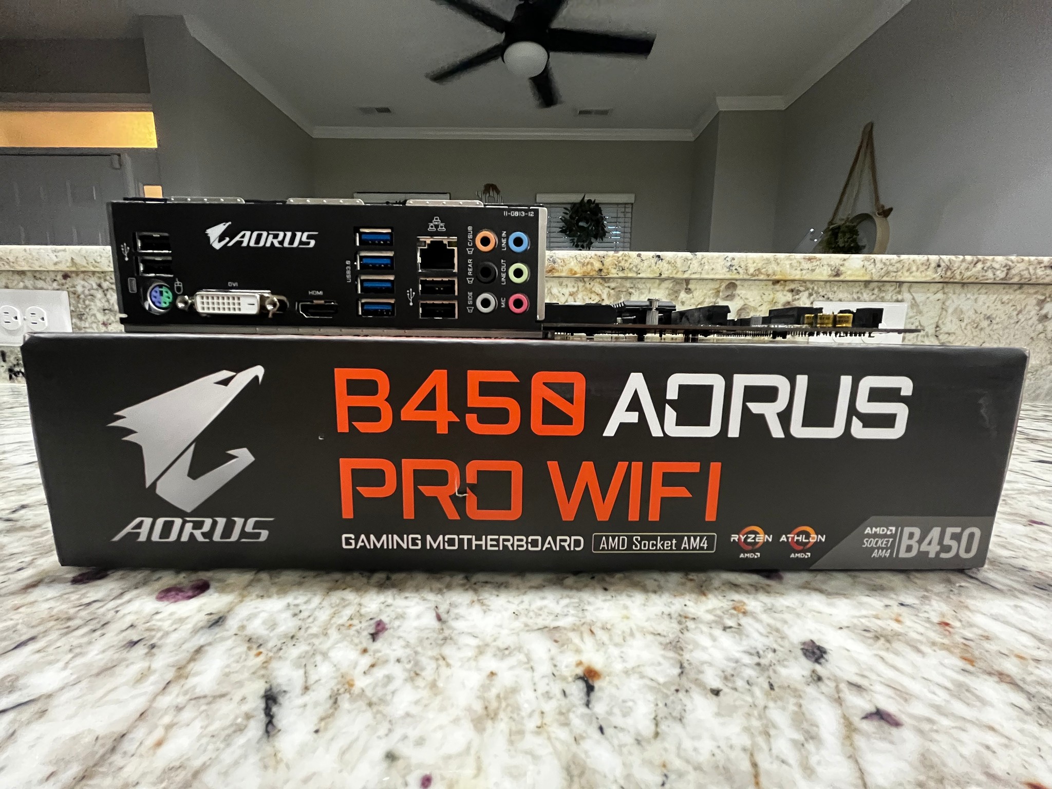 Gigabyte B450 AORUS ELITE ATX AM4 Motherboard