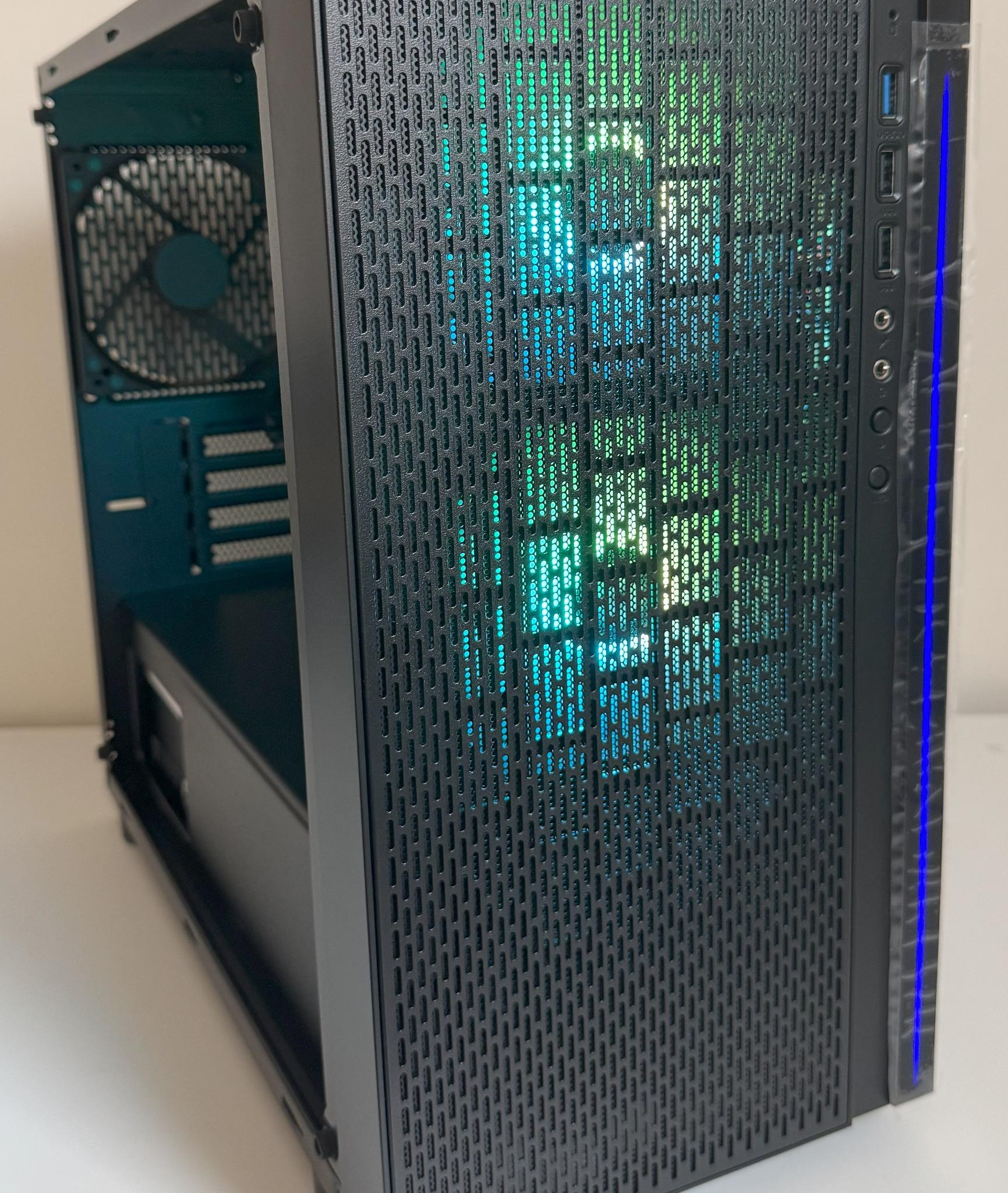 AMD Ryzen 5 5600GT Gaming PC Radeon Vega 7 Graphics ASUS B550M-A B550 Thermaltake Versa H18 Case