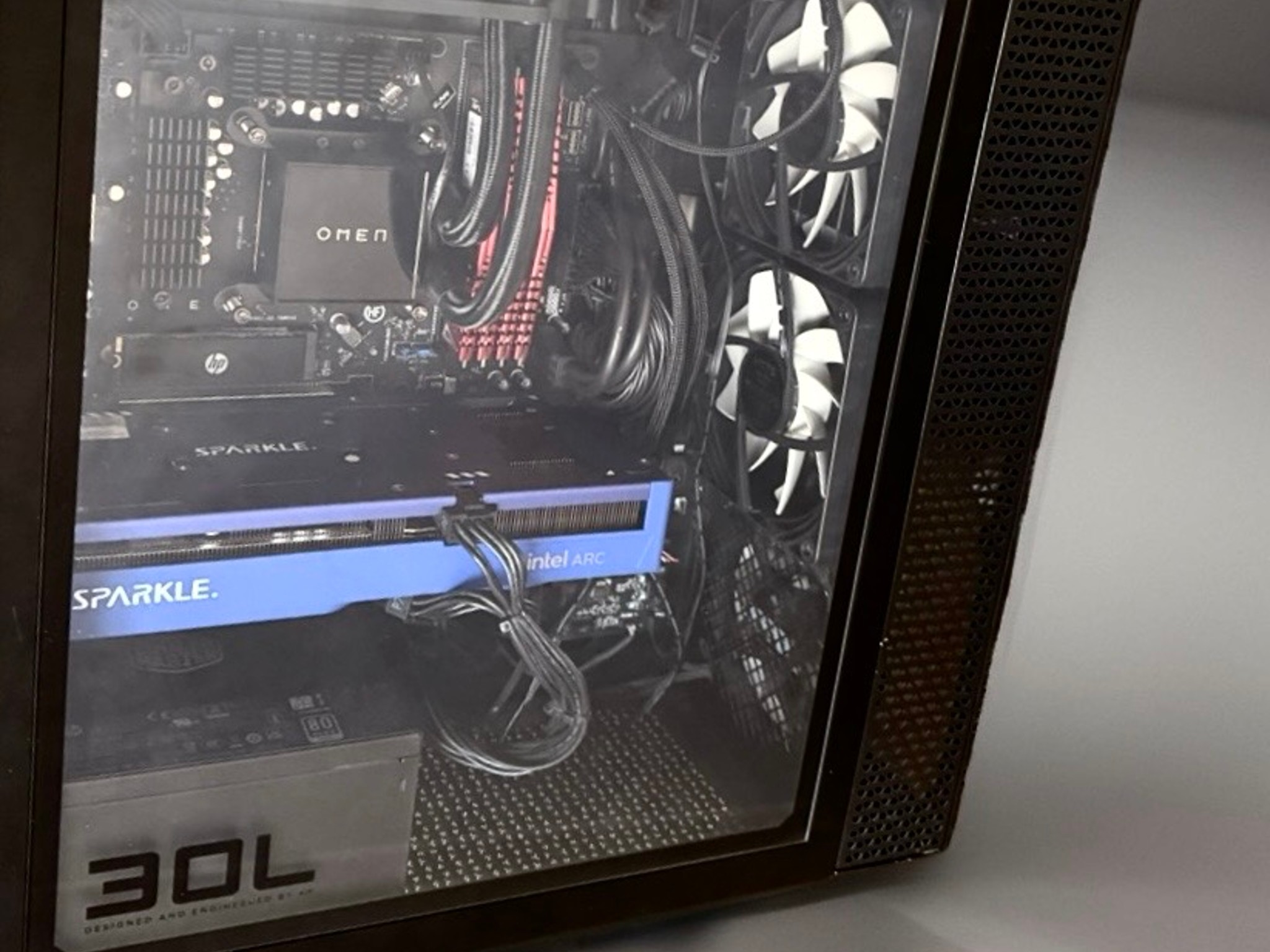 ⚡️🫳🏻 RYZE OF THE ARC OMEN 🔷AMD R7 5800X🔥AIO 32GB DDR4 HP 1TB SSD GEN4 ✅ARC B570 OC⚡️10GB 800W🔌
