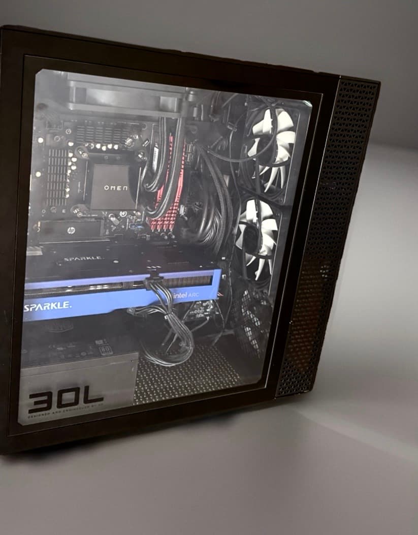 ⚡️🫳🏻 RYZE OF THE ARC OMEN 🔷AMD R7 5800X🔥AIO 32GB DDR4 HP 1TB SSD GEN4 ✅ARC B570 OC⚡️10GB 800W🔌