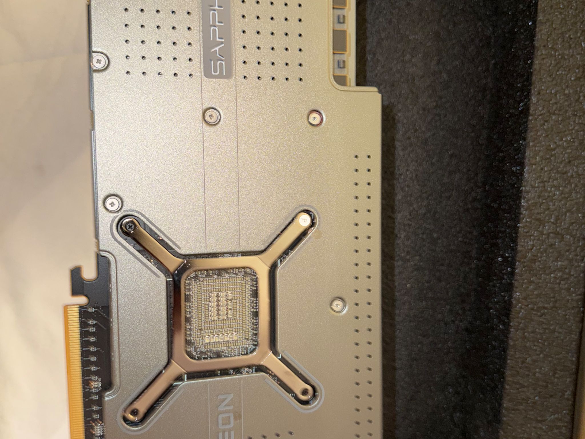 AMD RTX 7900XT Nitro+