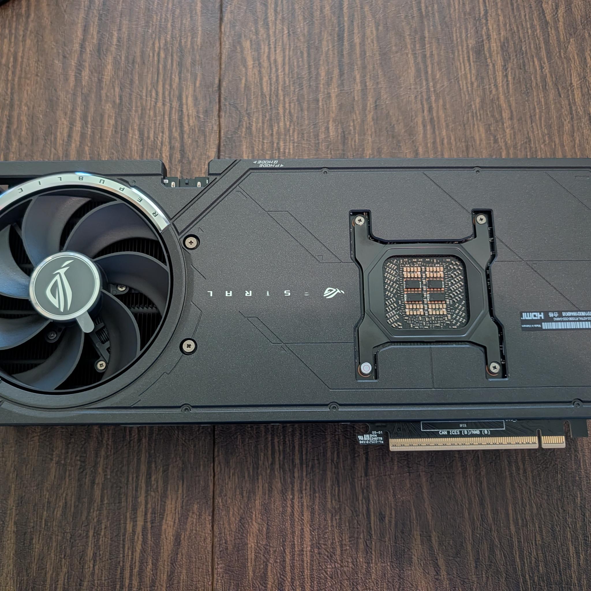 ASUS ROG Astral RTX 5090 OC Edition 32GB GDDR7 - LIKE NEW PRESTINE CONDITION