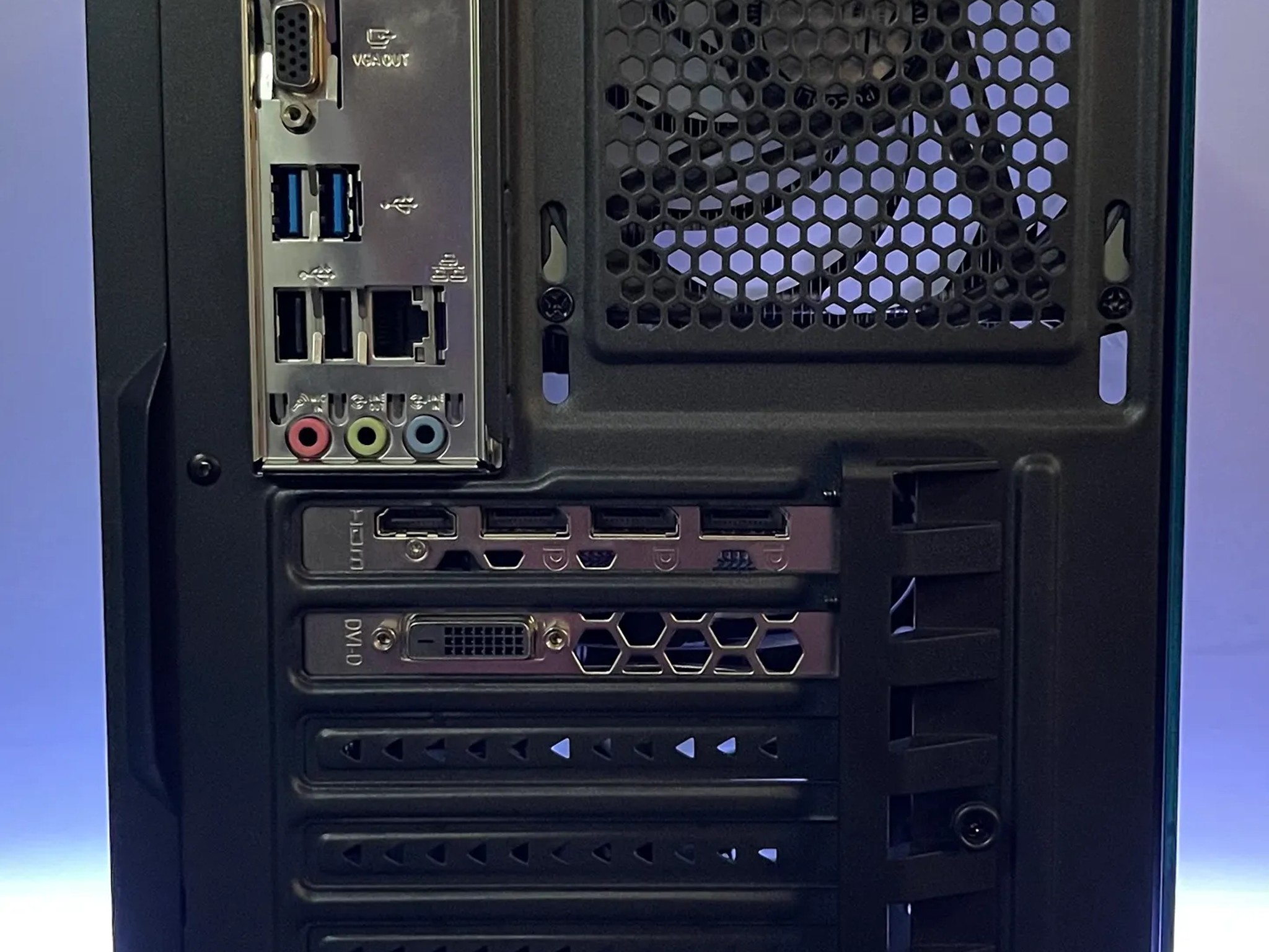 RGB i7 Gaming PC (i7-4770, 16GB RAM, RX 570 8GB, 512GB SSD/1TB HDD)