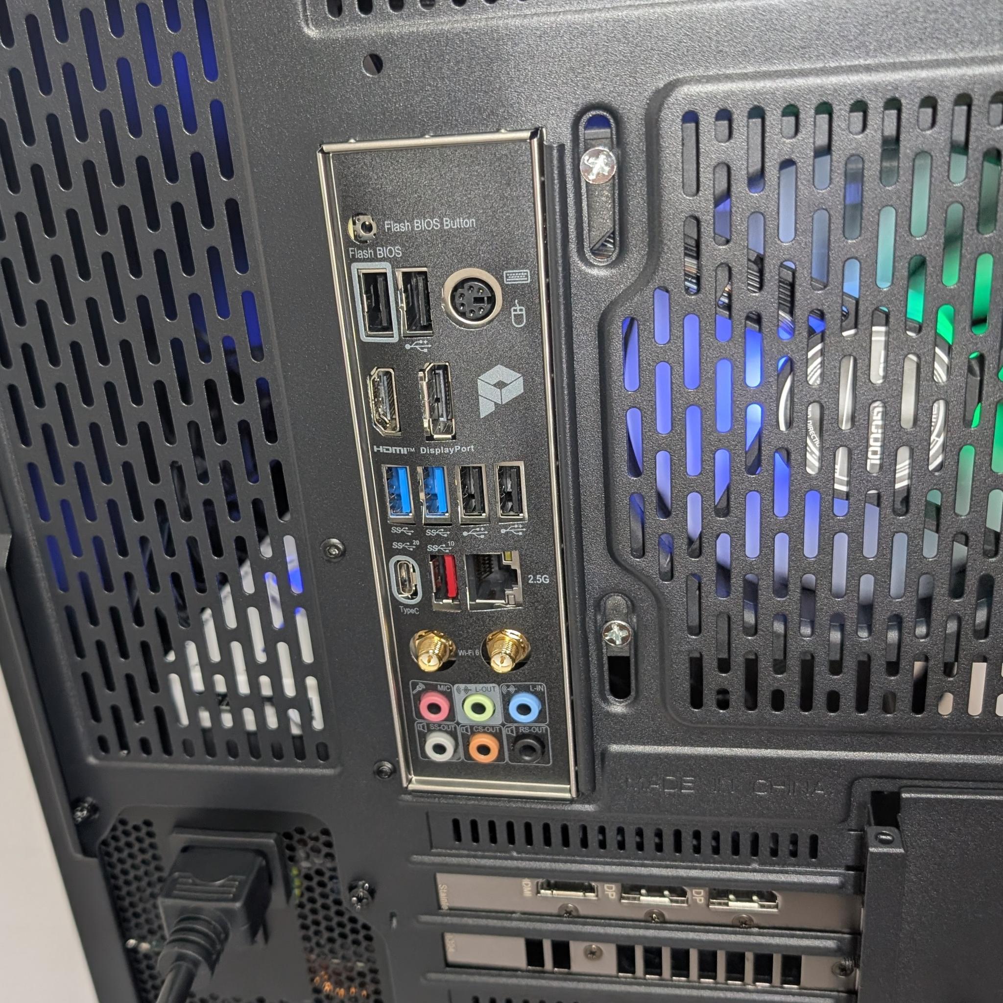 RX 9060XT 16GB | I7 12700KF | 1TB NVME | 32GB DDR4 | 750W