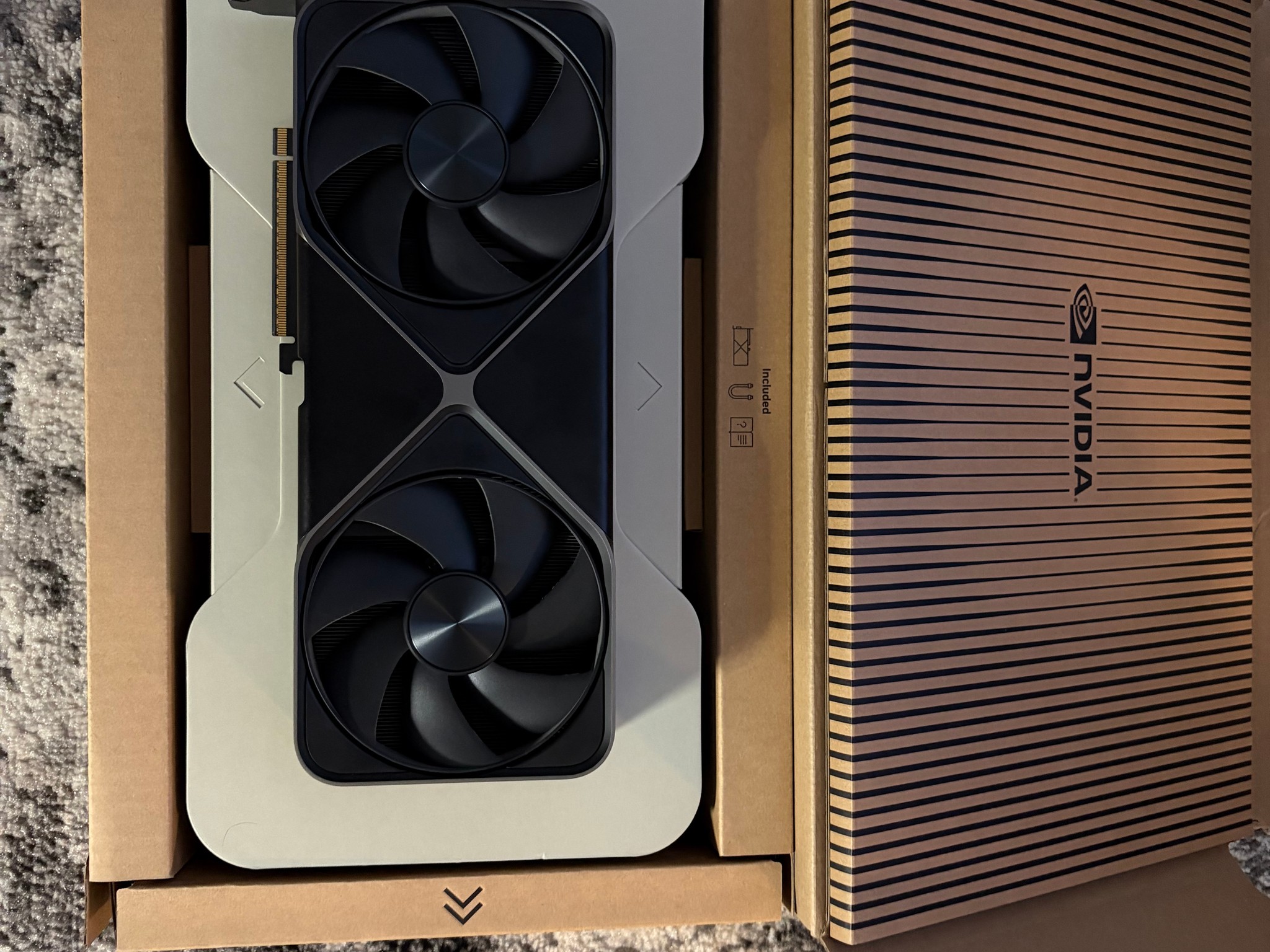 NVIDIA GeForce RTX 5080 Founders Edition