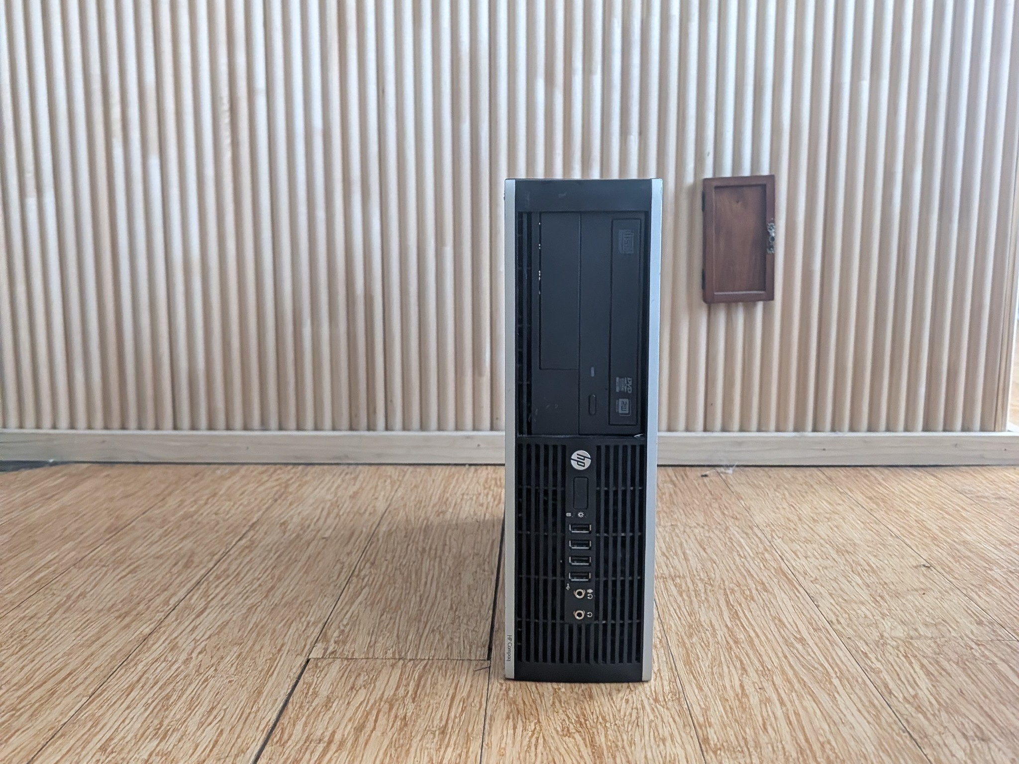 HP SFF PC | Intel Core I5 2310 | 8GB RAM | 300GB HDD |