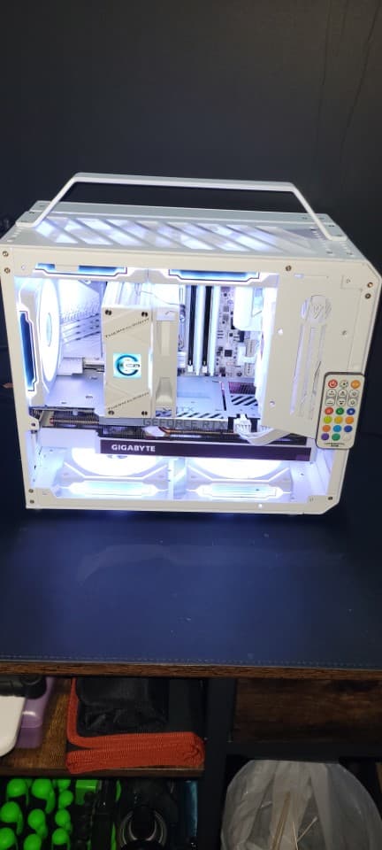 ❄️ICEY COOL❄️ Matx PowerHouse!!! 14th gen, 32GB DDR5, 1Tb 990 evo, 3070 Ti Vision, Much More❄️