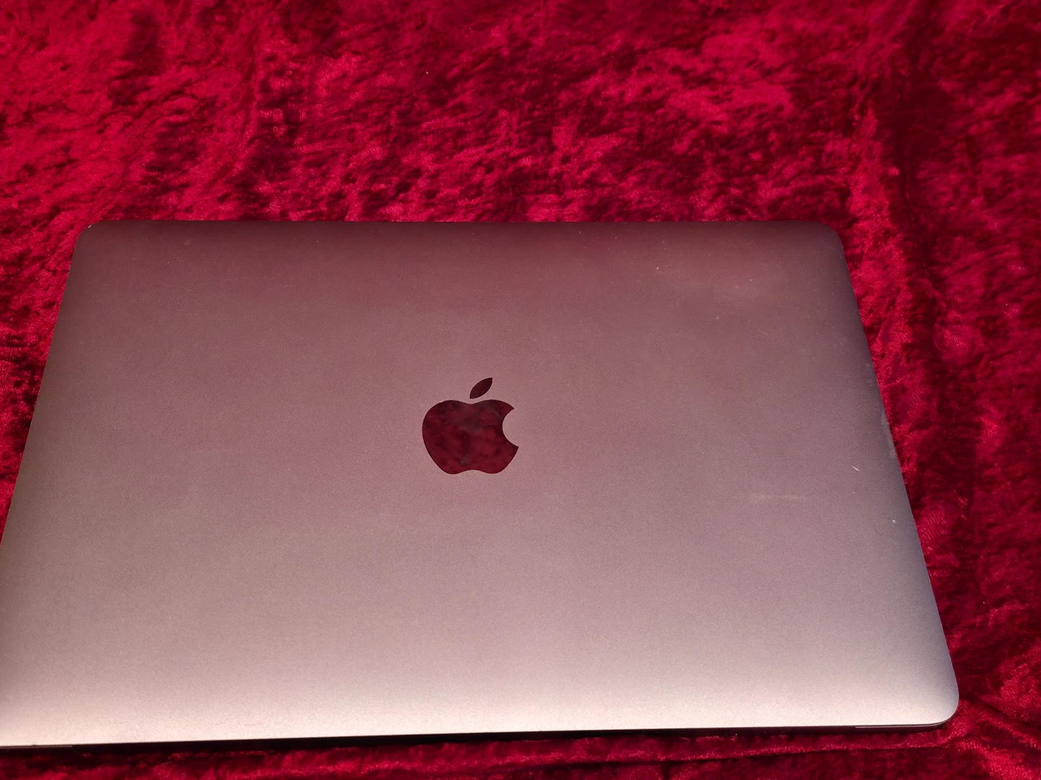 MacBook Air A1534
