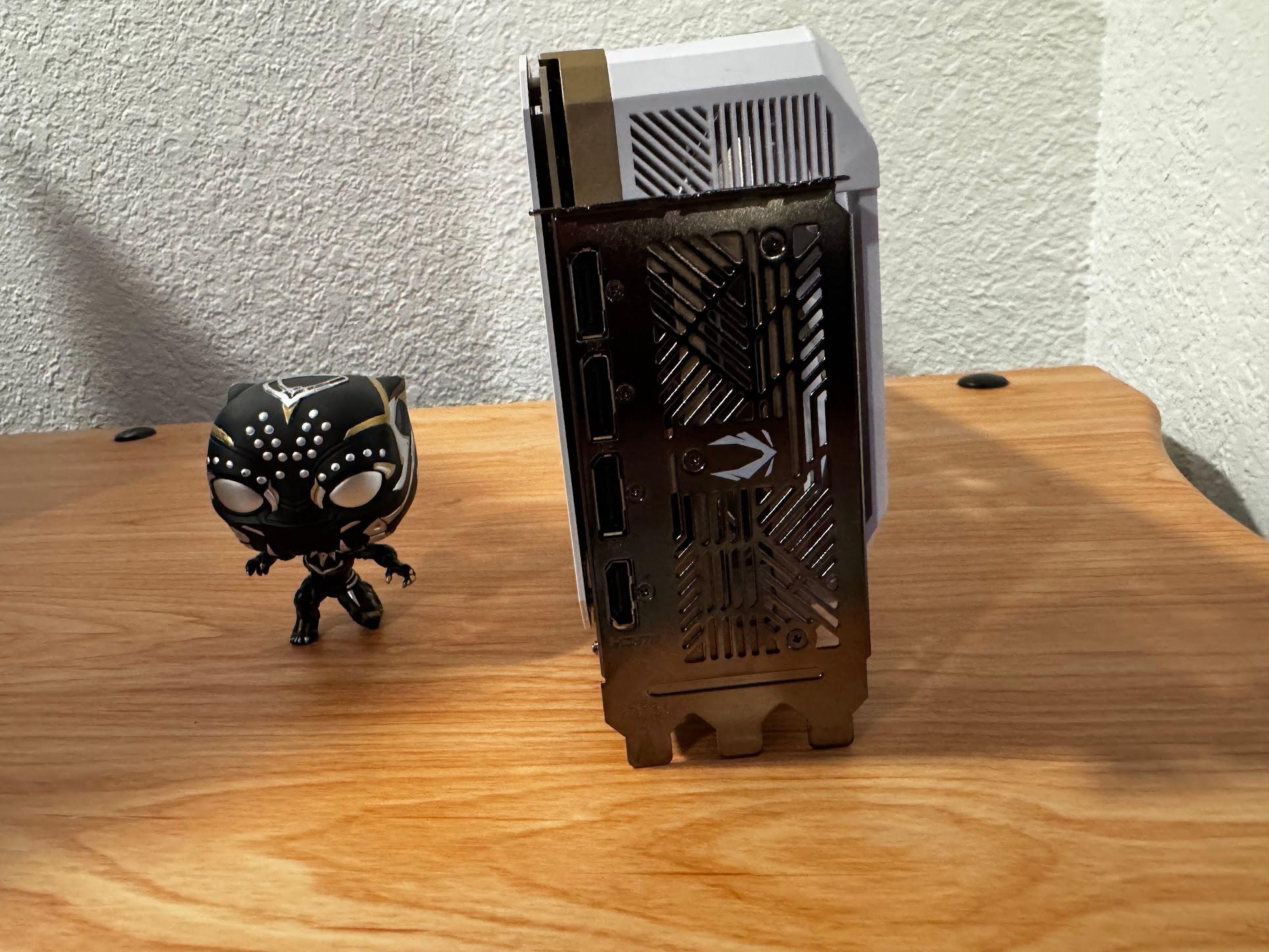 ZOTAC GAMING GeForce RTX 5090 SOLID OC White Edition