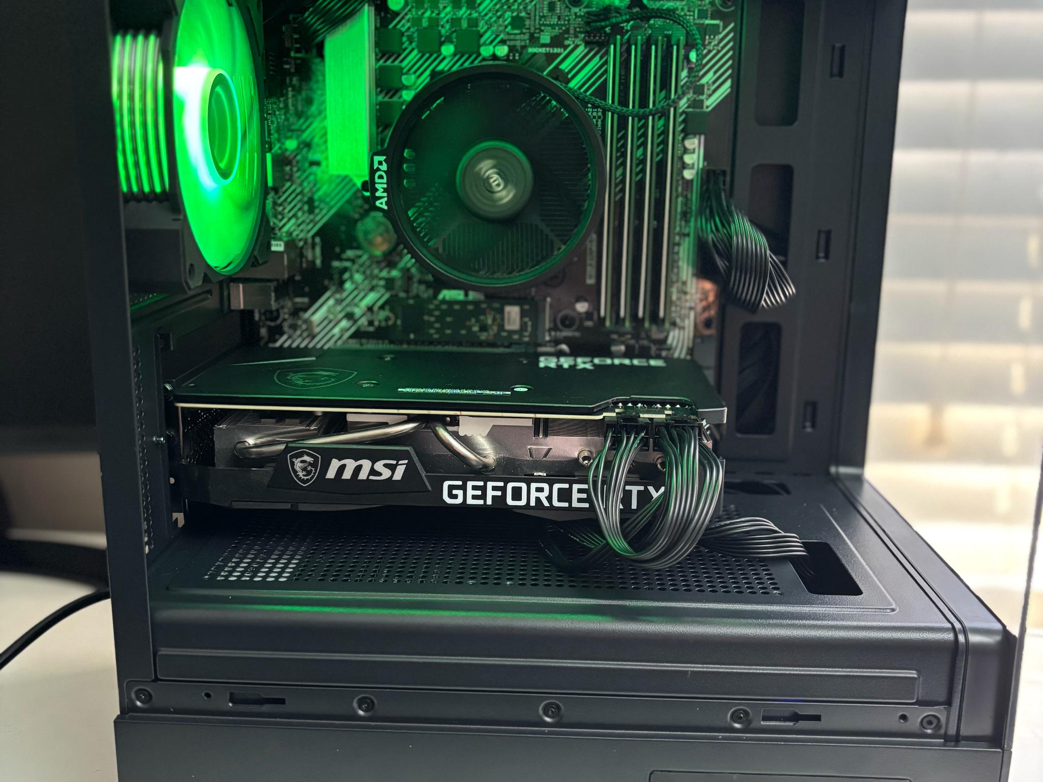 Gaming PC! Ryzen 5 5500 + 3070