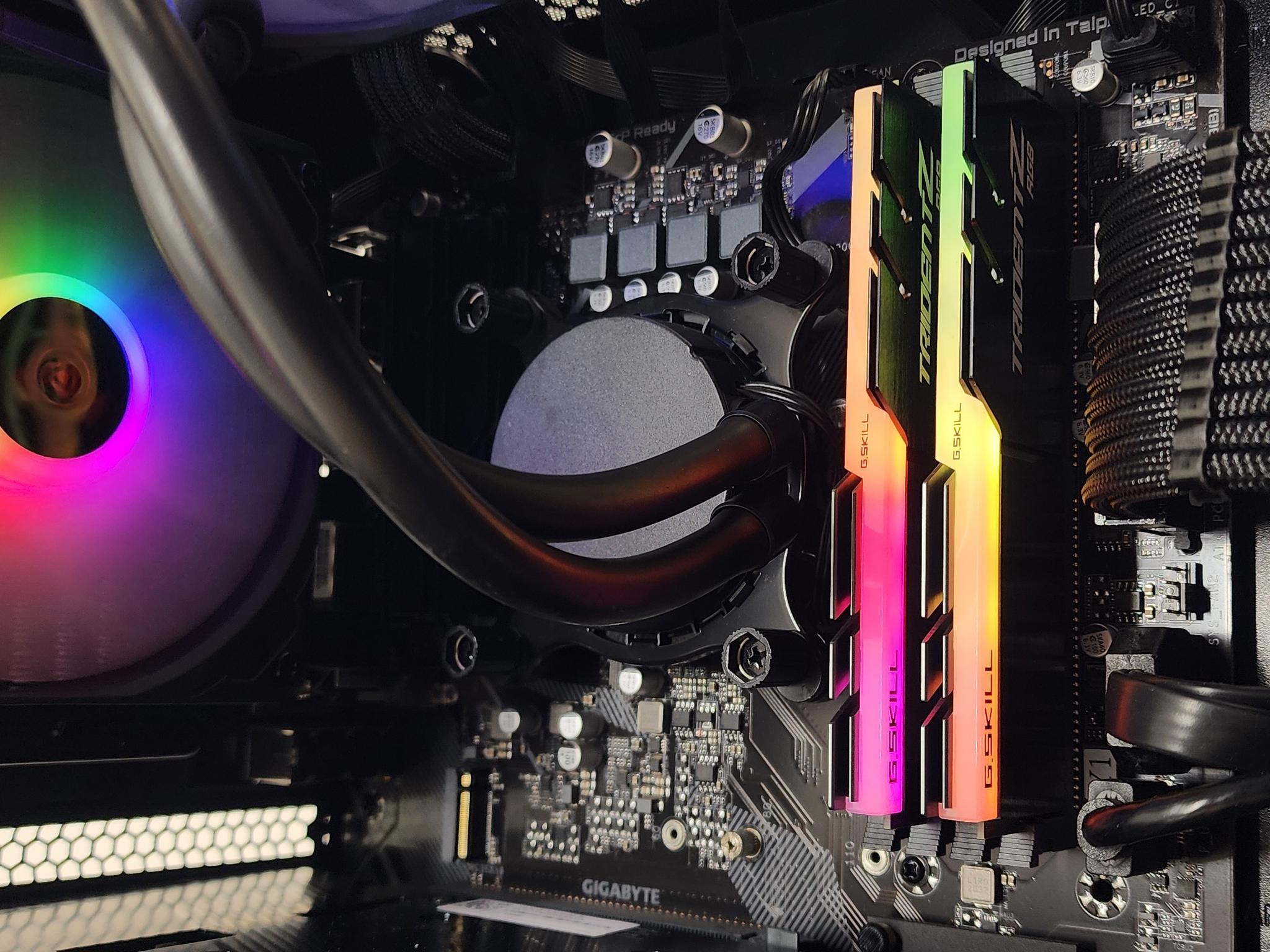 Gaming PC i5-10600K 16GB RAM 1TB SSD RTX 3070 8GB Windows 11 Computer