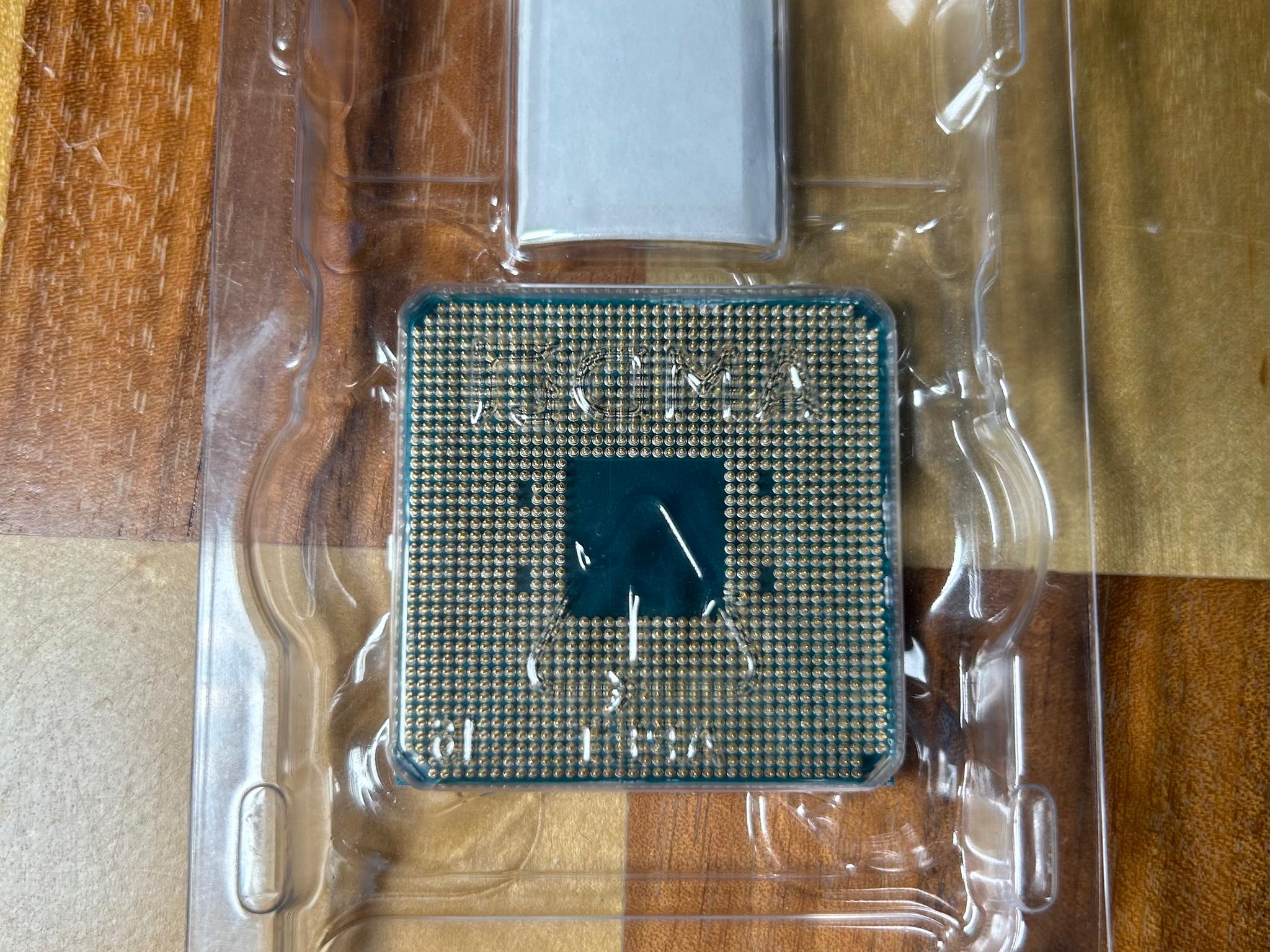 AMD Ryzen 9 3900X 12-Core CPU