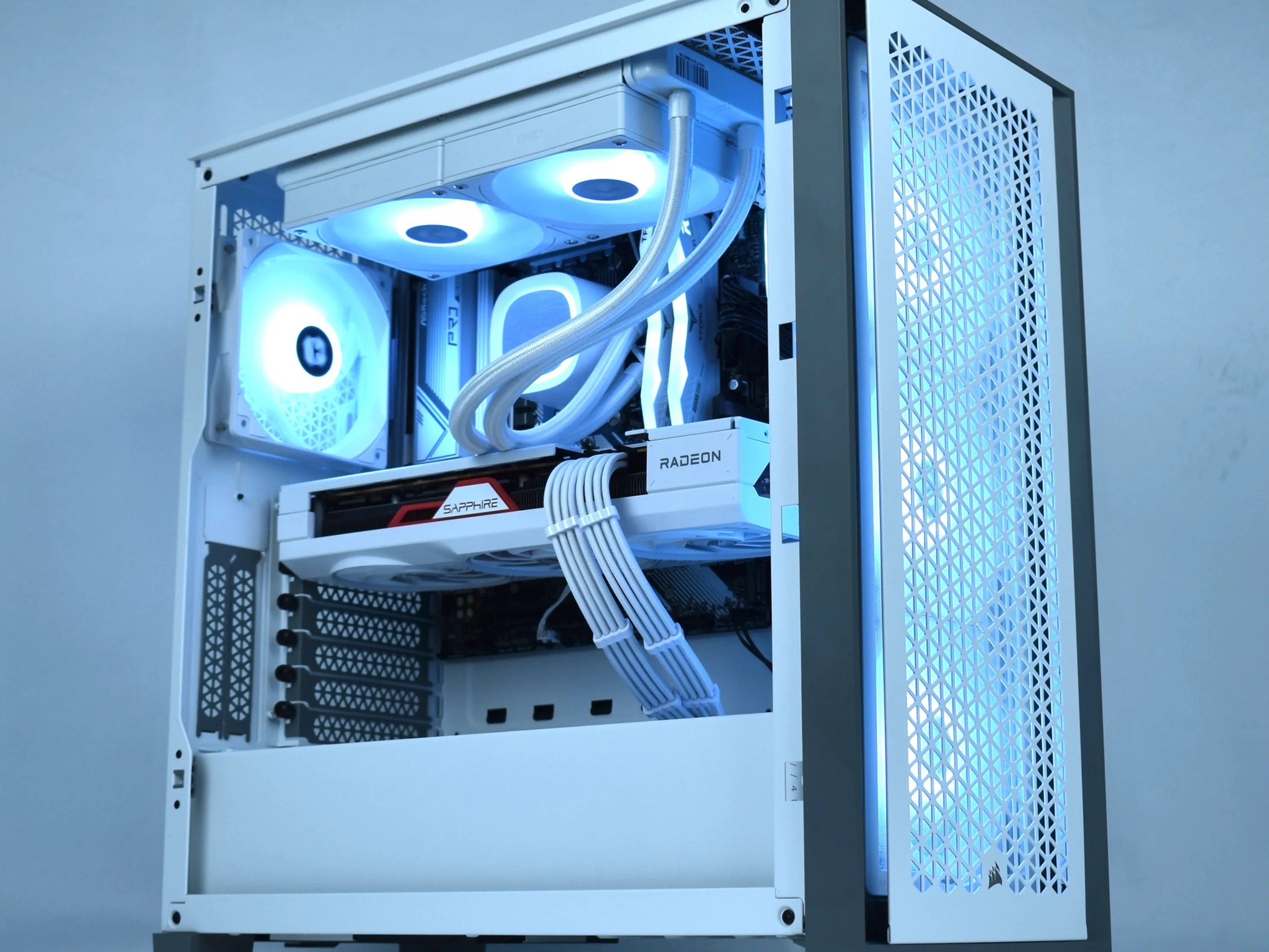 ❄️FROSTY❄️ 1440p/4K Gaming/Streaming PC | Ryzen 5 7600X, AMD RX 7900GRE, 1TB NVME, 32GB DDR5, WiFi