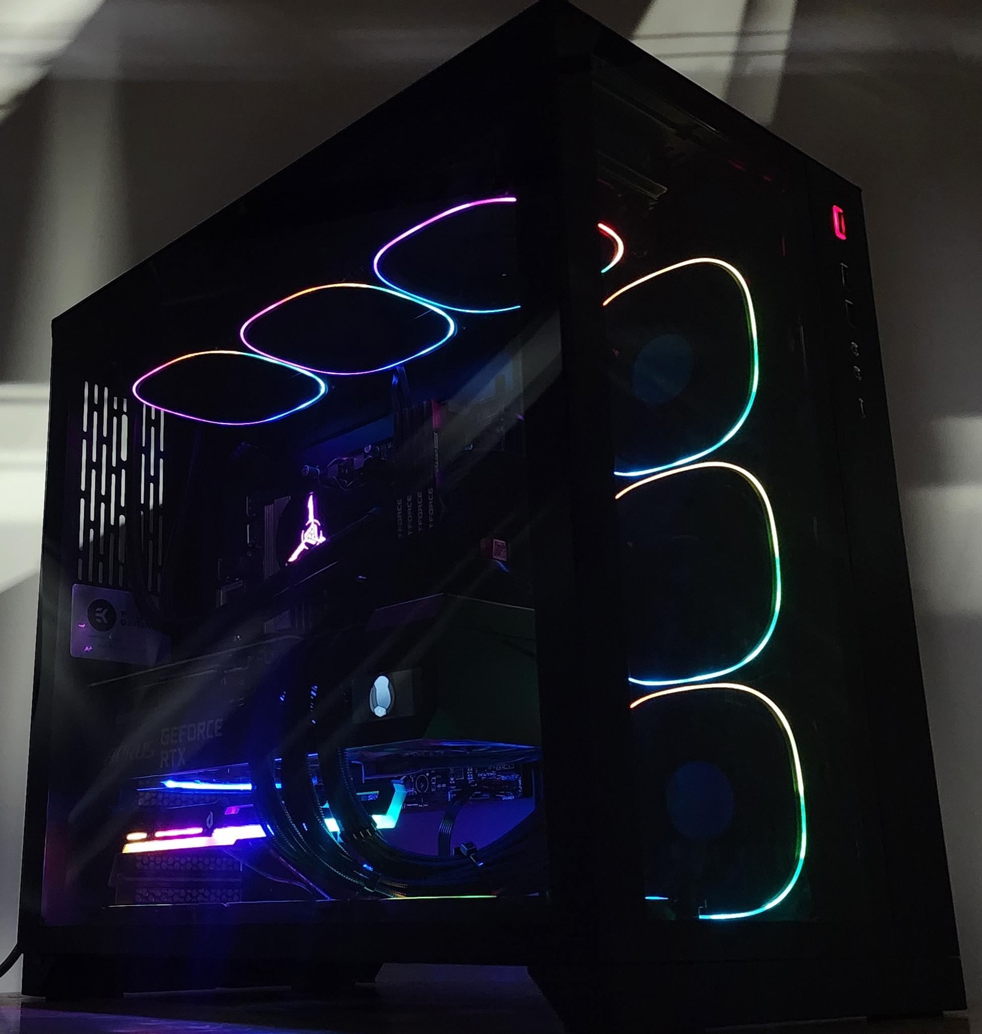 Gaming PC Ryzen 7 7700 32GB RAM 1TB SSD RTX 3080 10GB Windows 11 Computer