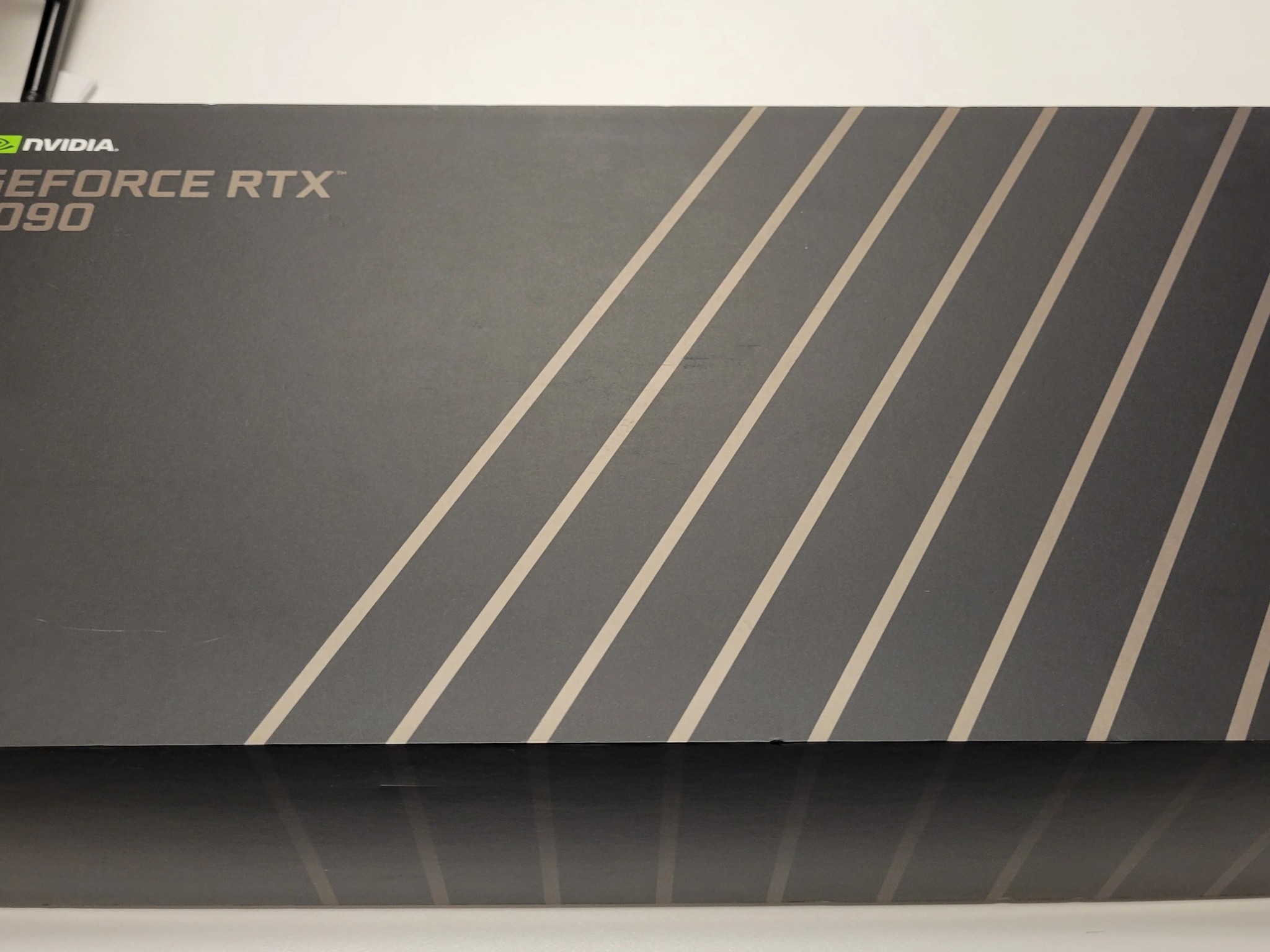 NVIDIA RTX 3090 FE 24GB, fantastic condition, never used for mining