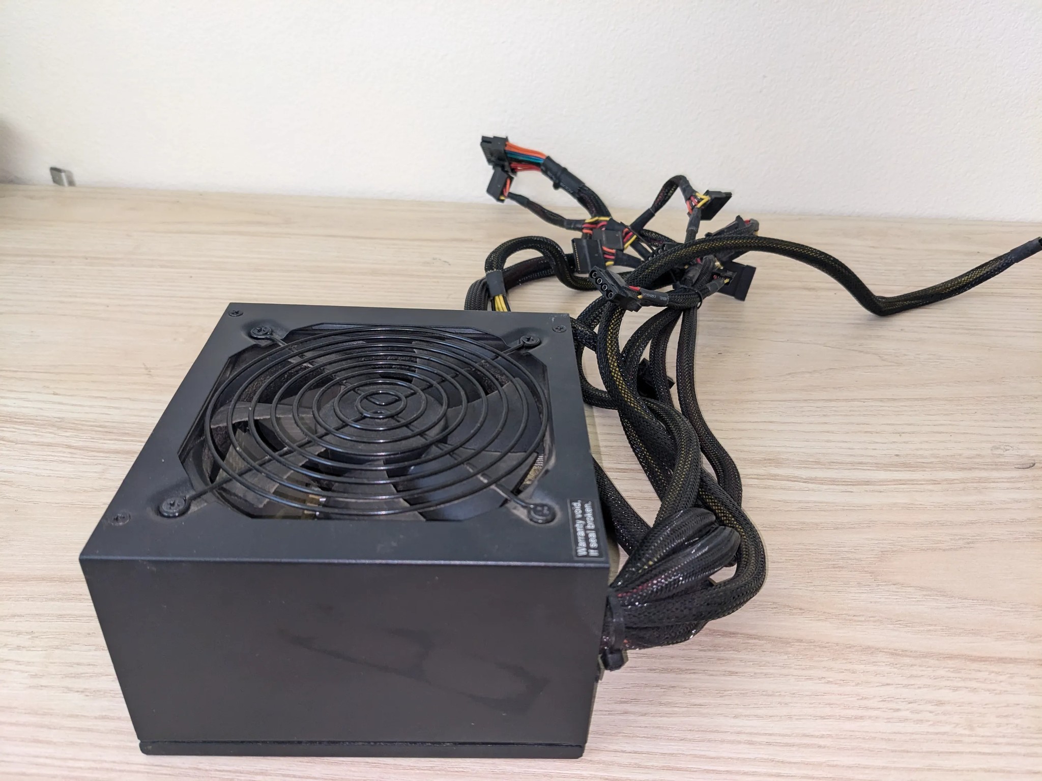 Rosewill 650W ATX12V V2.31 EPS12V v 2.92 SLI PFC Power Supply ARC 650