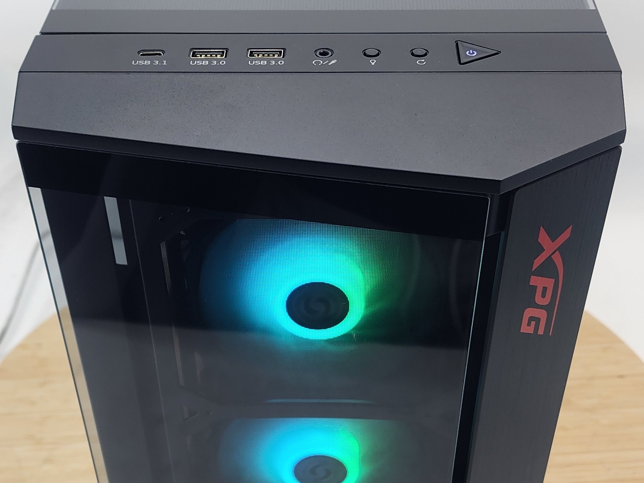 Gaming PC Ryzen 5 7600X 16GB RAM 512GB SSD + 2TB HDD RX 6800 XT 16GB Win11 PC