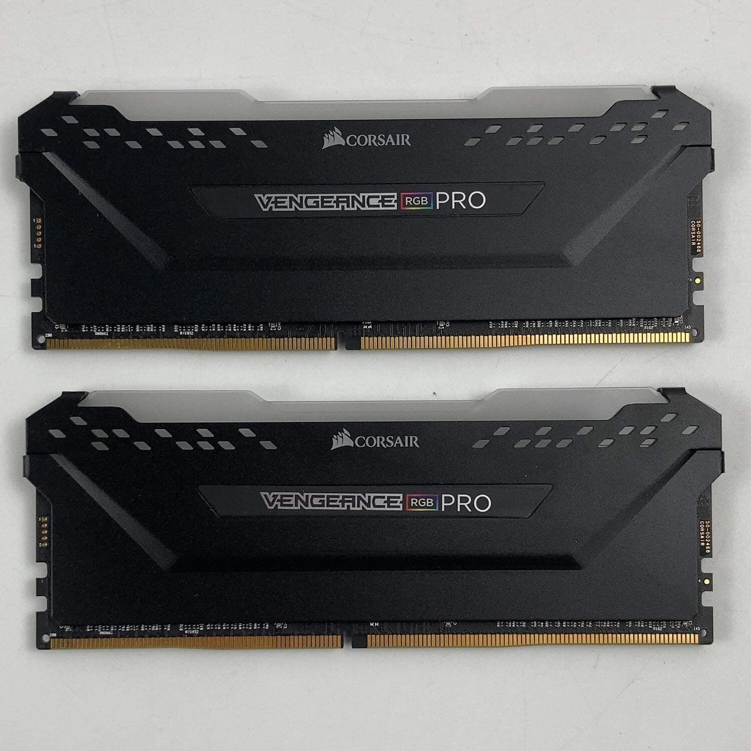 Corsair Vengeance RGB Pro 32GB (2x16GB) DDR4 3200MHz C16 - Black