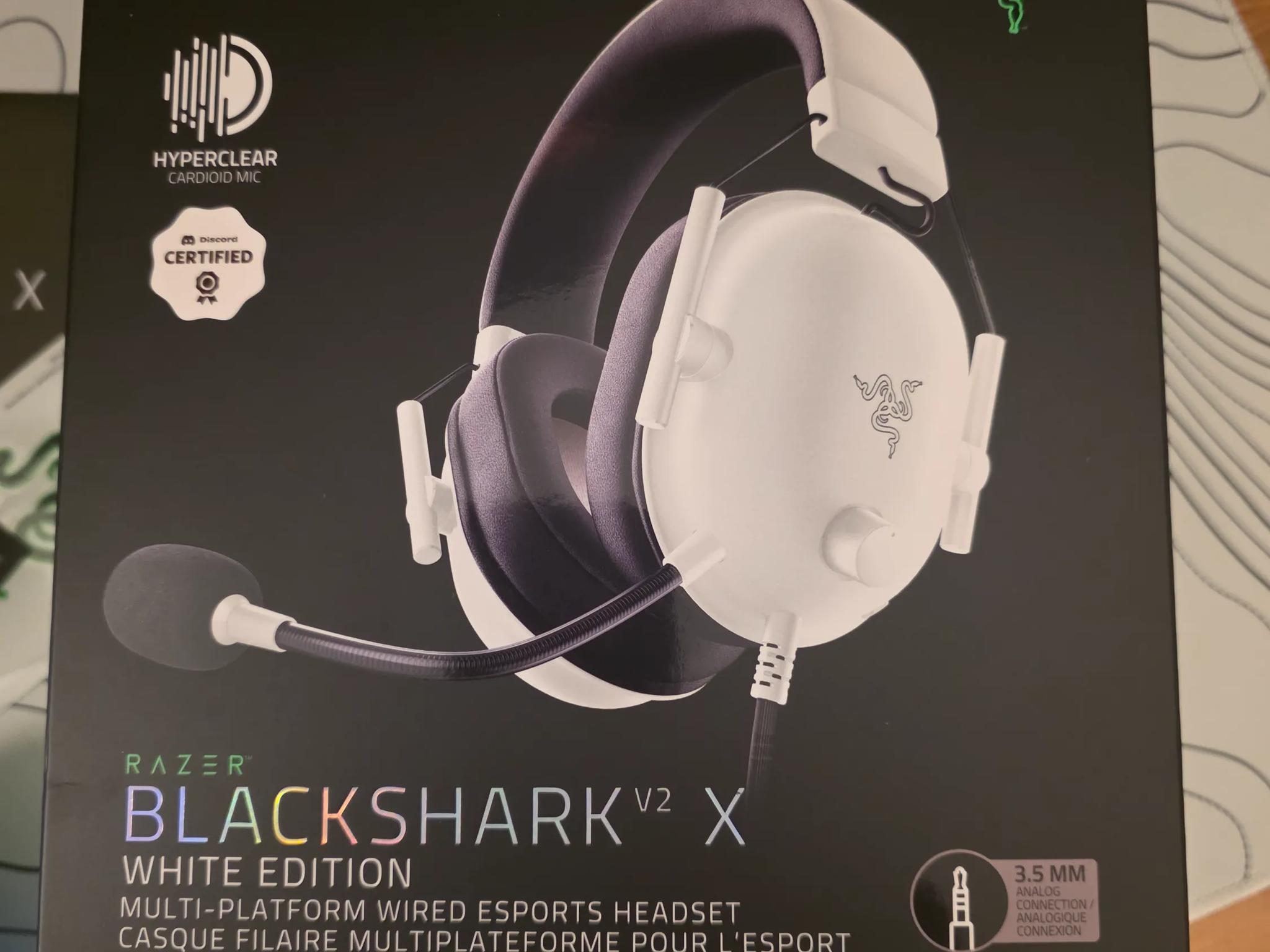 Razer - BlackShark V2 X Wired Gaming Headset for PC & Console - White
