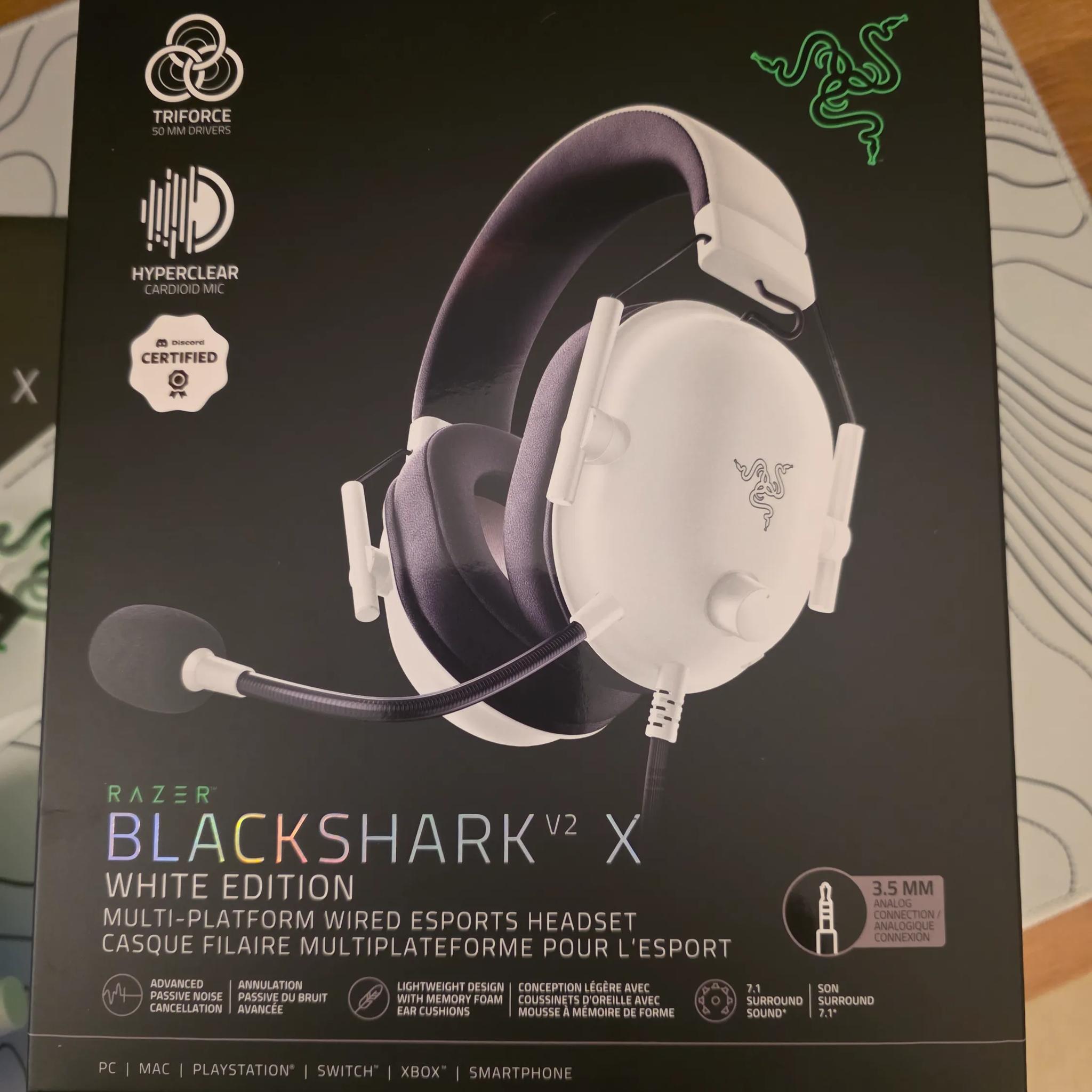 Razer - BlackShark V2 X Wired Gaming Headset for PC & Console - White
