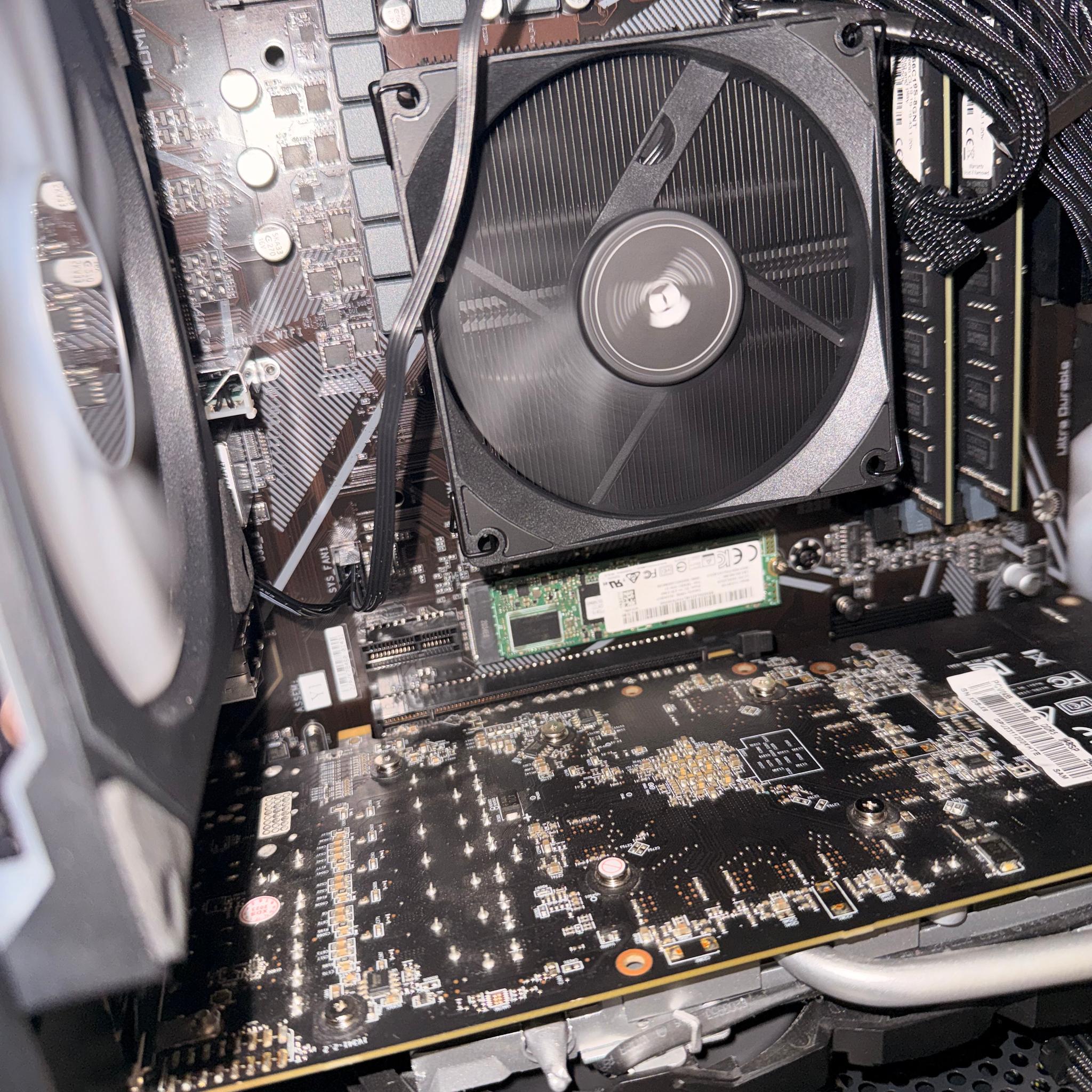 *BEGINNER*|Ryzen 5| 128GB| Radeon RX 580 8GB Custom Gaming PC - Ryzen 5 2400G
