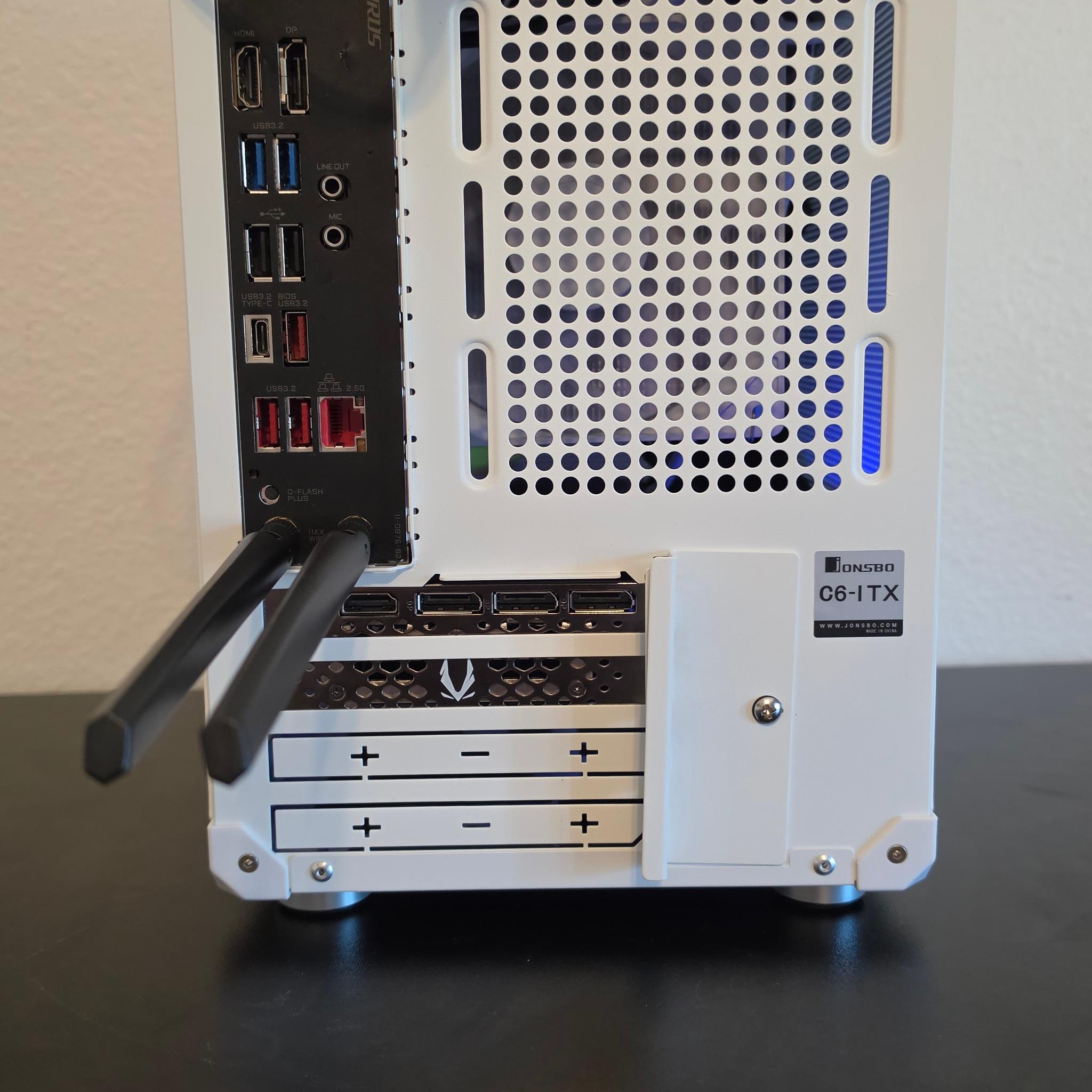 1440p ITX Gaming PC / RTX 4070 SUPER 12GB / i7 12700k / 32GB DDR4 / 2TB SSD / Wi-Fi + BT