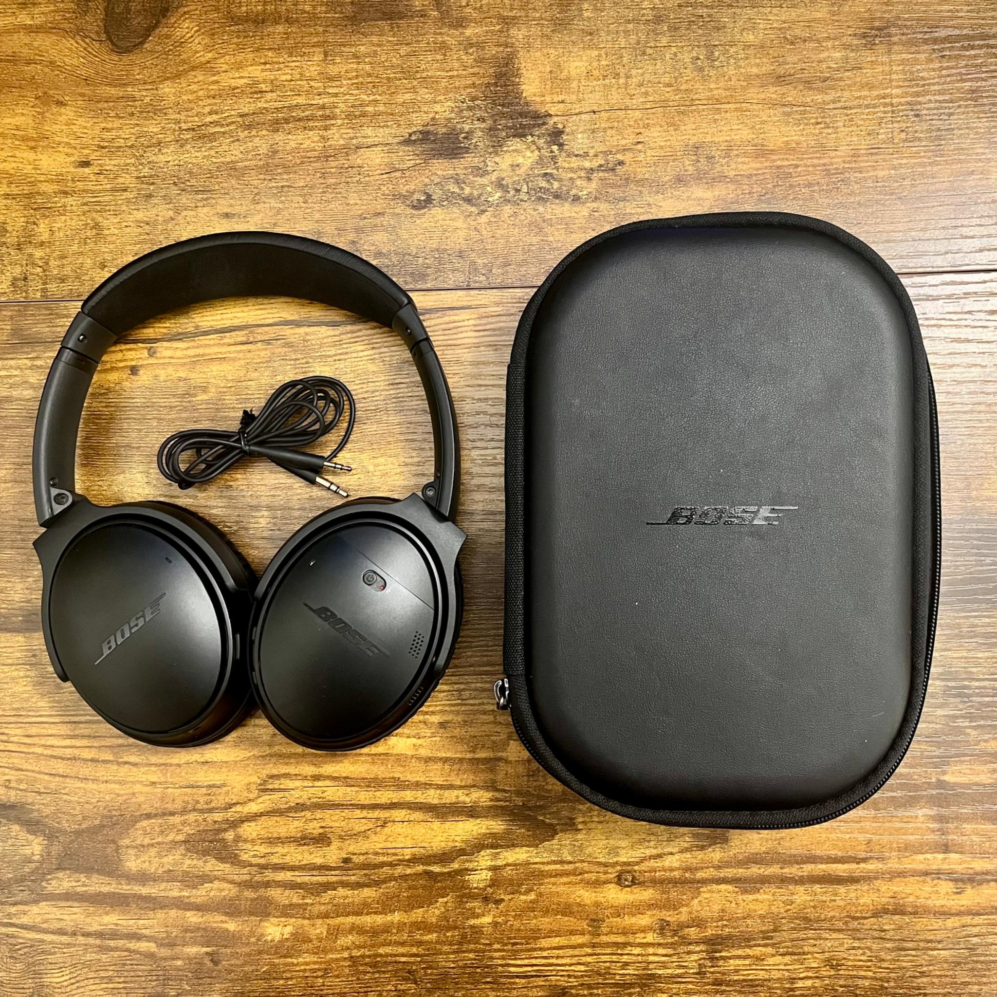 Bose QuietComfort 35 II Noise Cancelling Wireless Headphones + Headset Buddy ClearMic