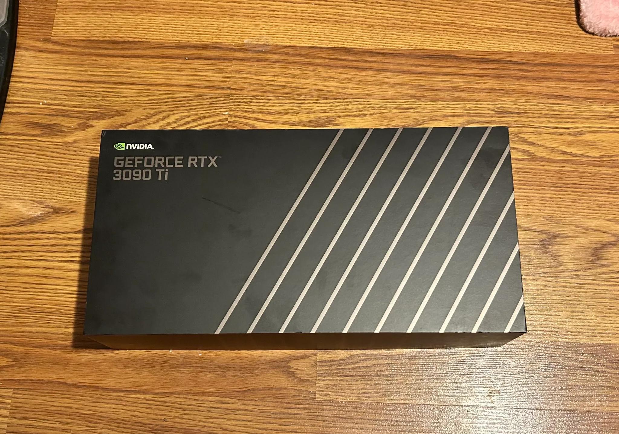 GeForce RTX 3090 Ti Founders Edition – Gently Used - A Tier