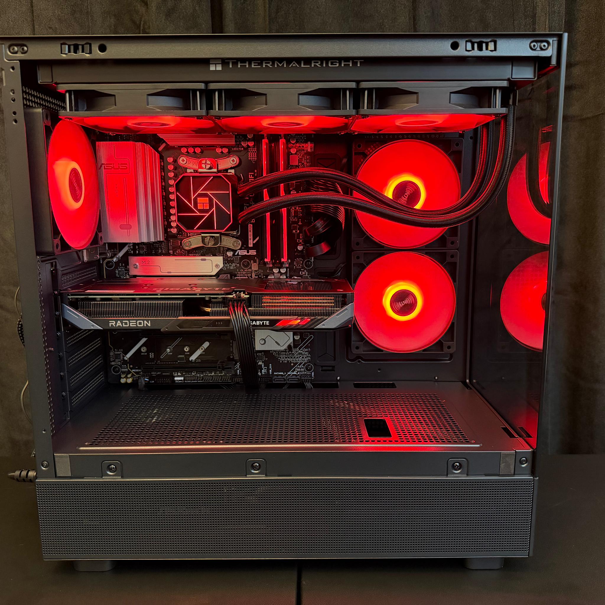 RX 9060 XT 16GB OC • RYZEN 7 9800X3D • B850 PLUS WIFI • 32GB DDR5 • 2TB SSD • 360MM AIO • NEW PC