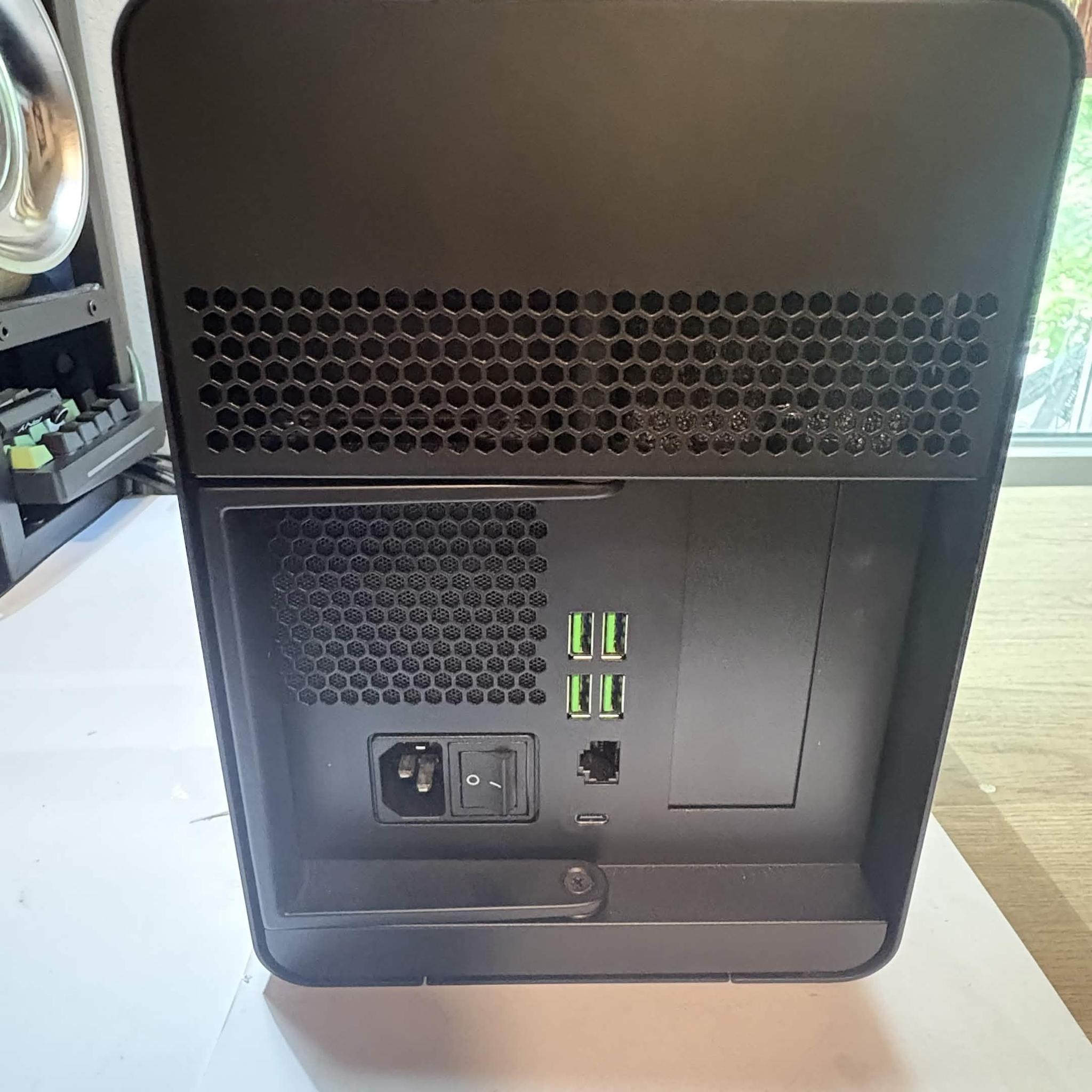 Razer Core X External GPU Enclosure (eGPU)