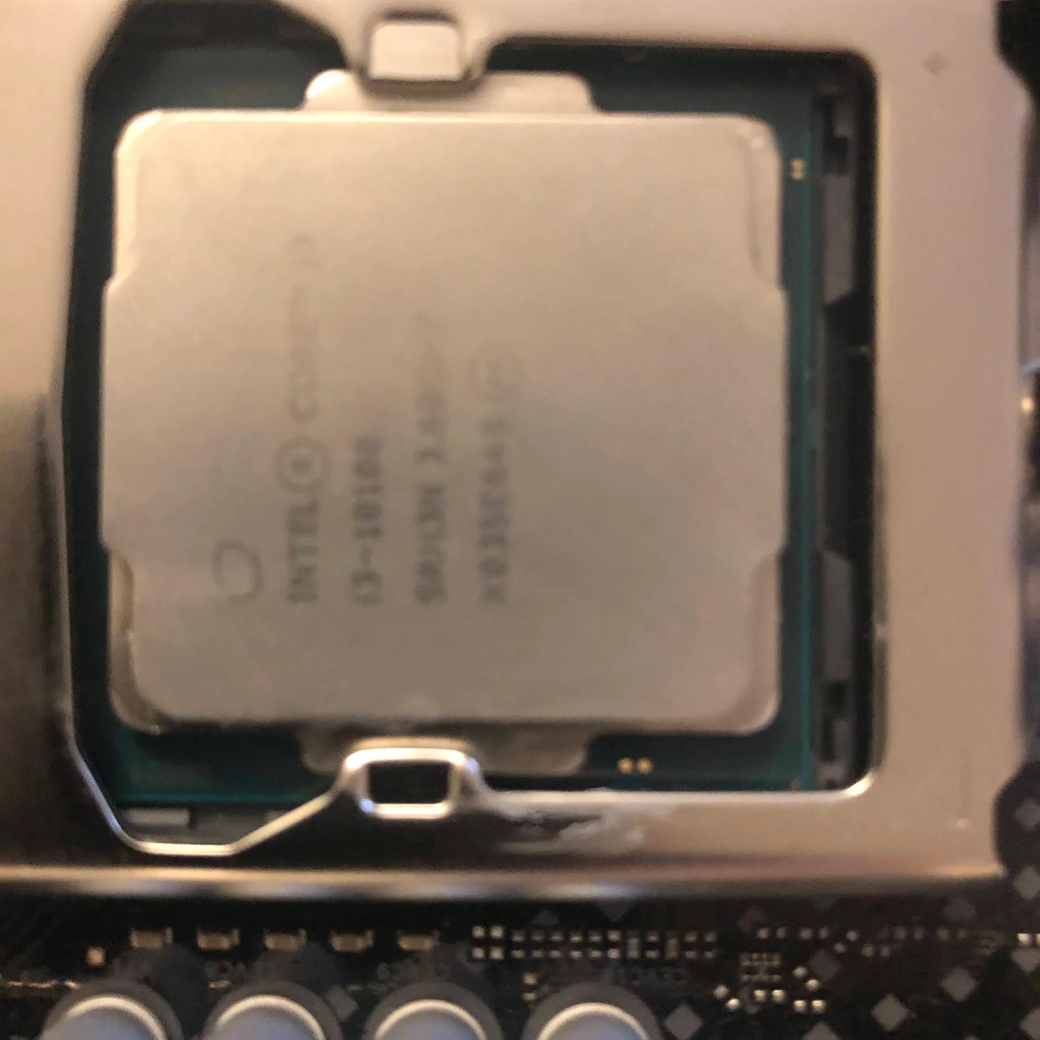 CPU+Motherboard+RAM+SSD combo: AsRock b460m itx, i3 10100, 16 Gb Ram RGB Corsair, Crucial 256G m.2 