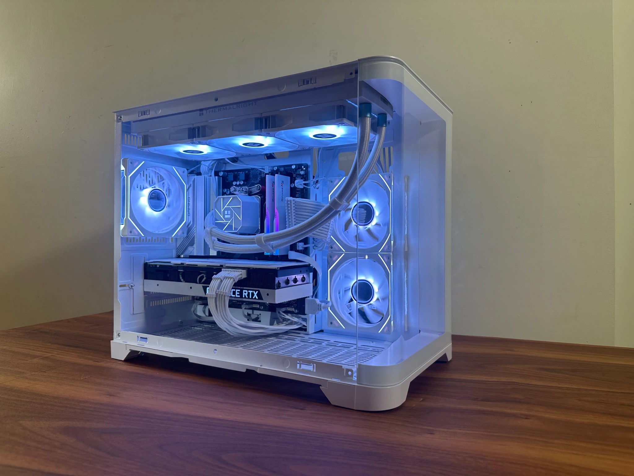 Arctic Storm 🏔️ | RTX 3080 | Ryzen 9 7900X | 32GB DDR5 | 360mm AIO