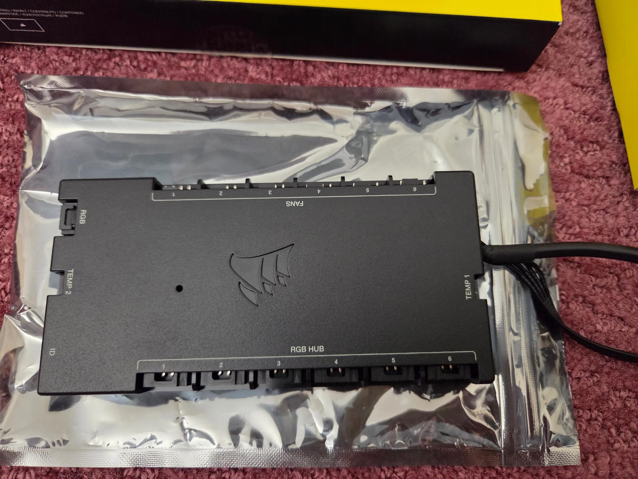 Corsair Icue Commander Core XT Fan Hub