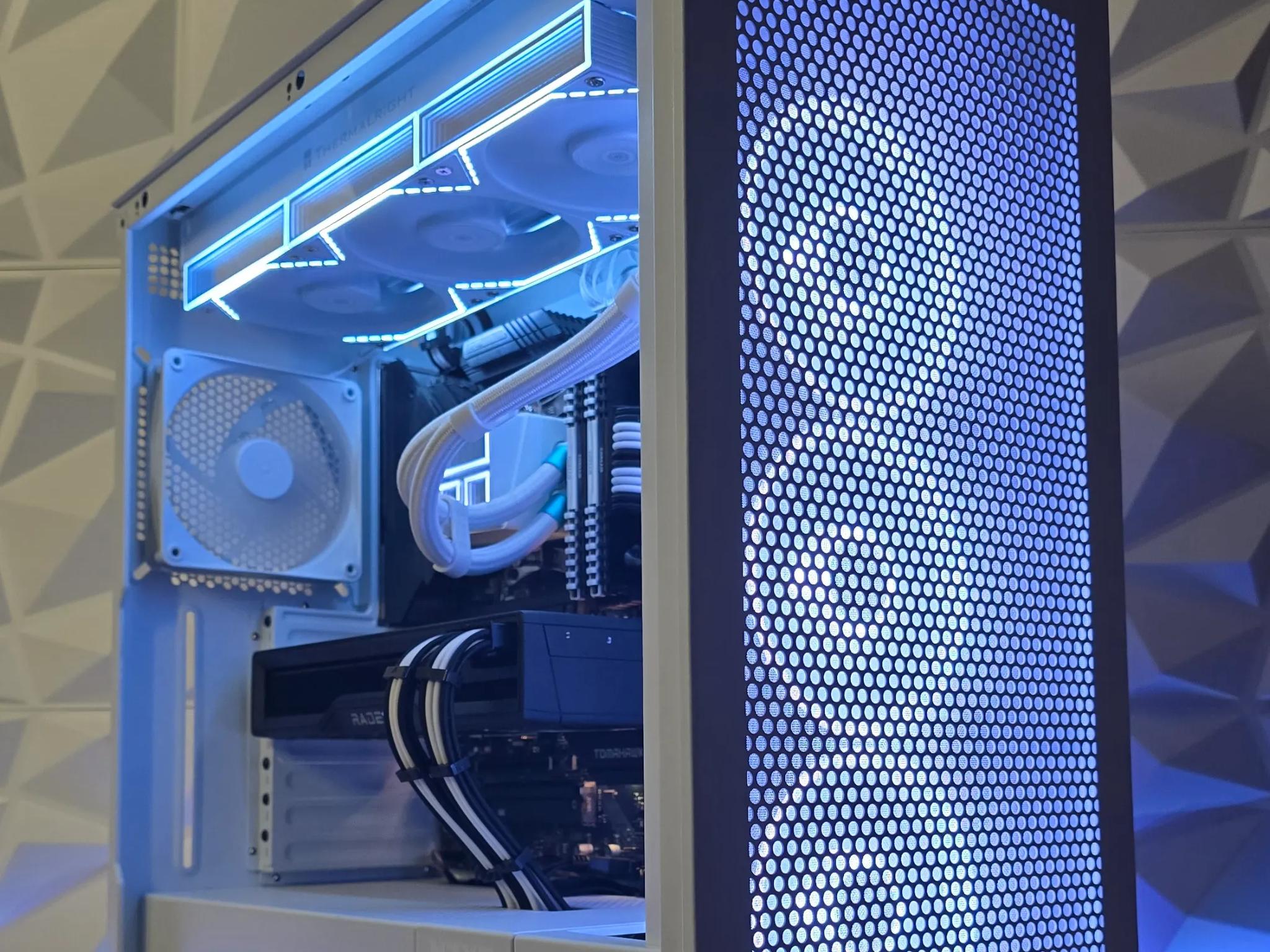 1440P BEAST 6800 XT / RYZEN 7 5800 X / 32 GB RAM / 1 TB SSD / WIFI
